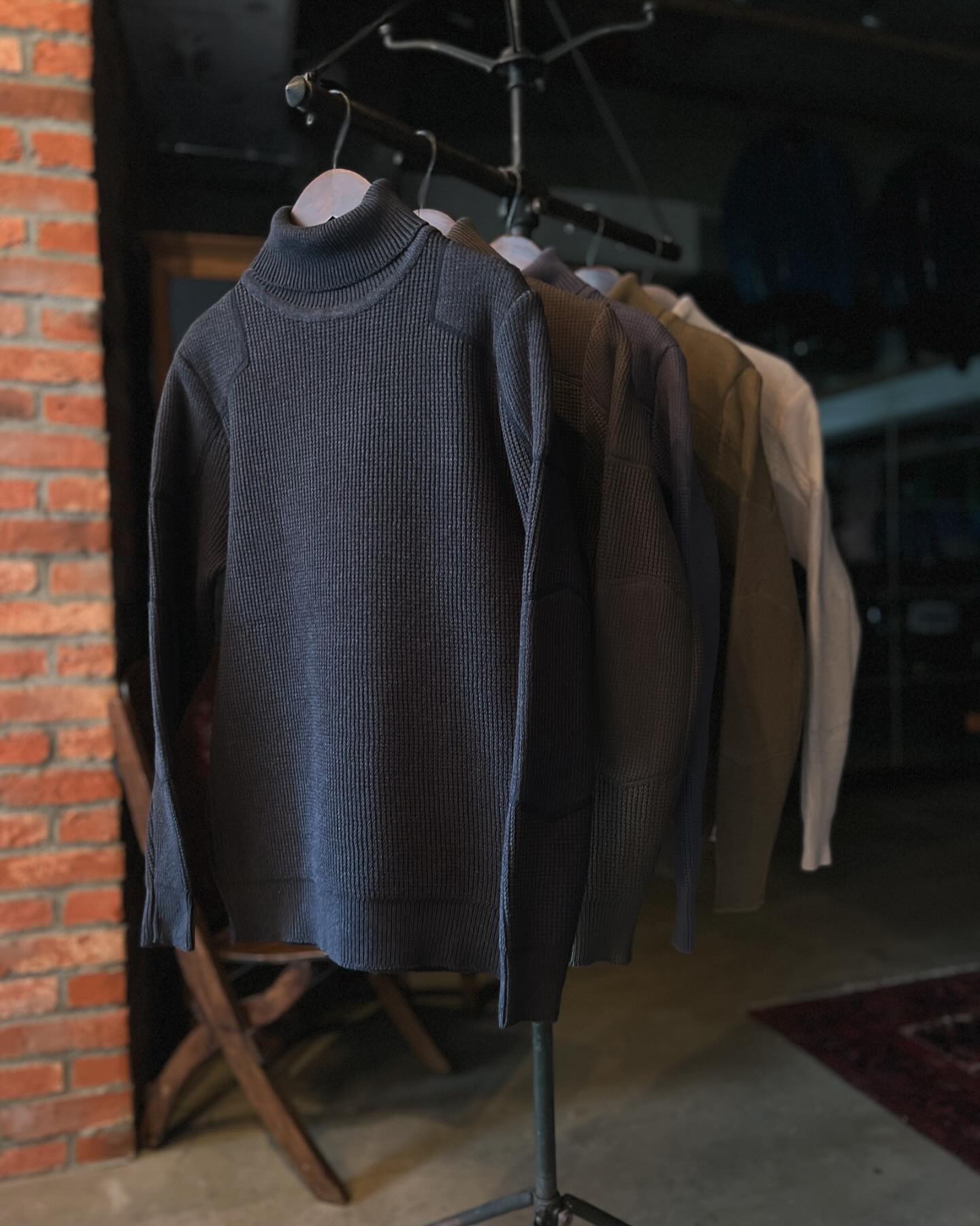 NEW ARRIVAL ⁡ ⁡ ACV-KN02 PADDED WAFFLE COTTON TURTLE KNIT 度詰めで 