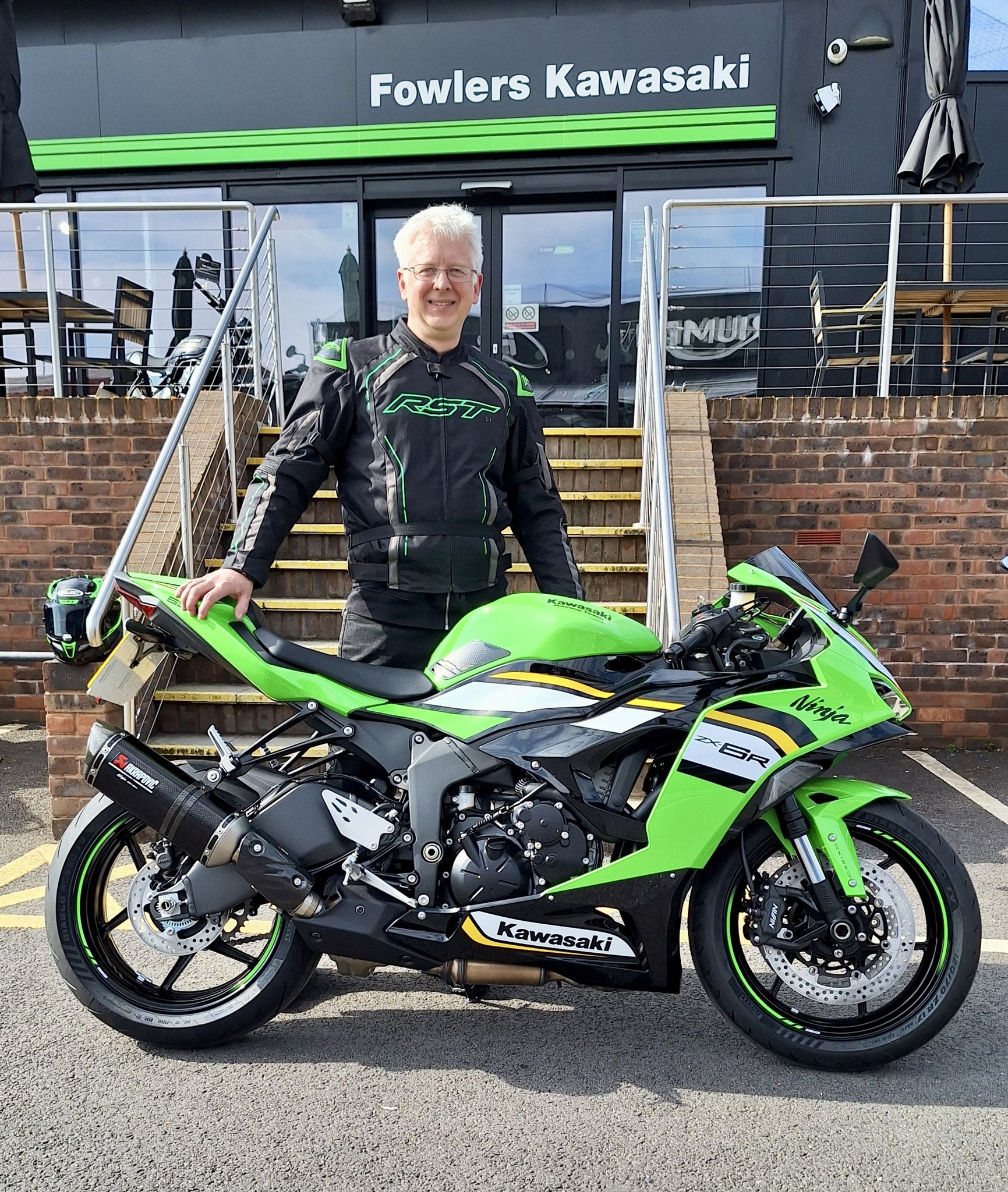 Here's Colin adding yet another Kawasaki to his collection. Thanks