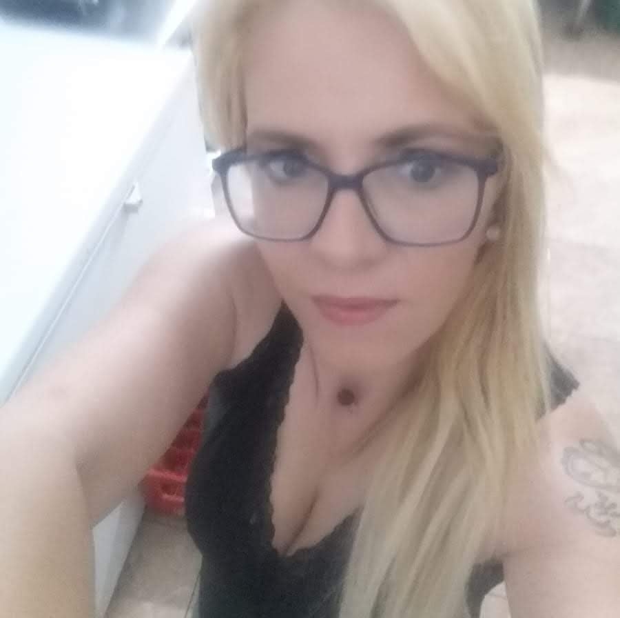 Nuria Home Facebook
