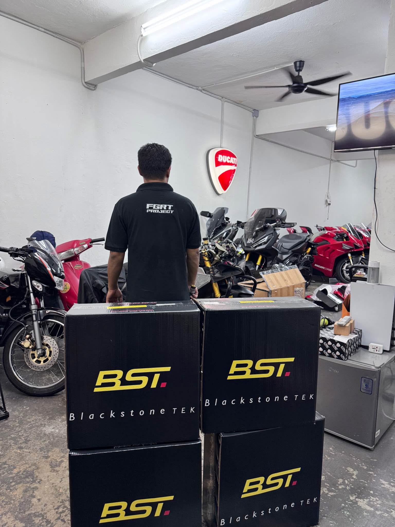 XMAX BST CARBON RIM - Car Wheels, Tires & Parts - Kuala Lumpur ...