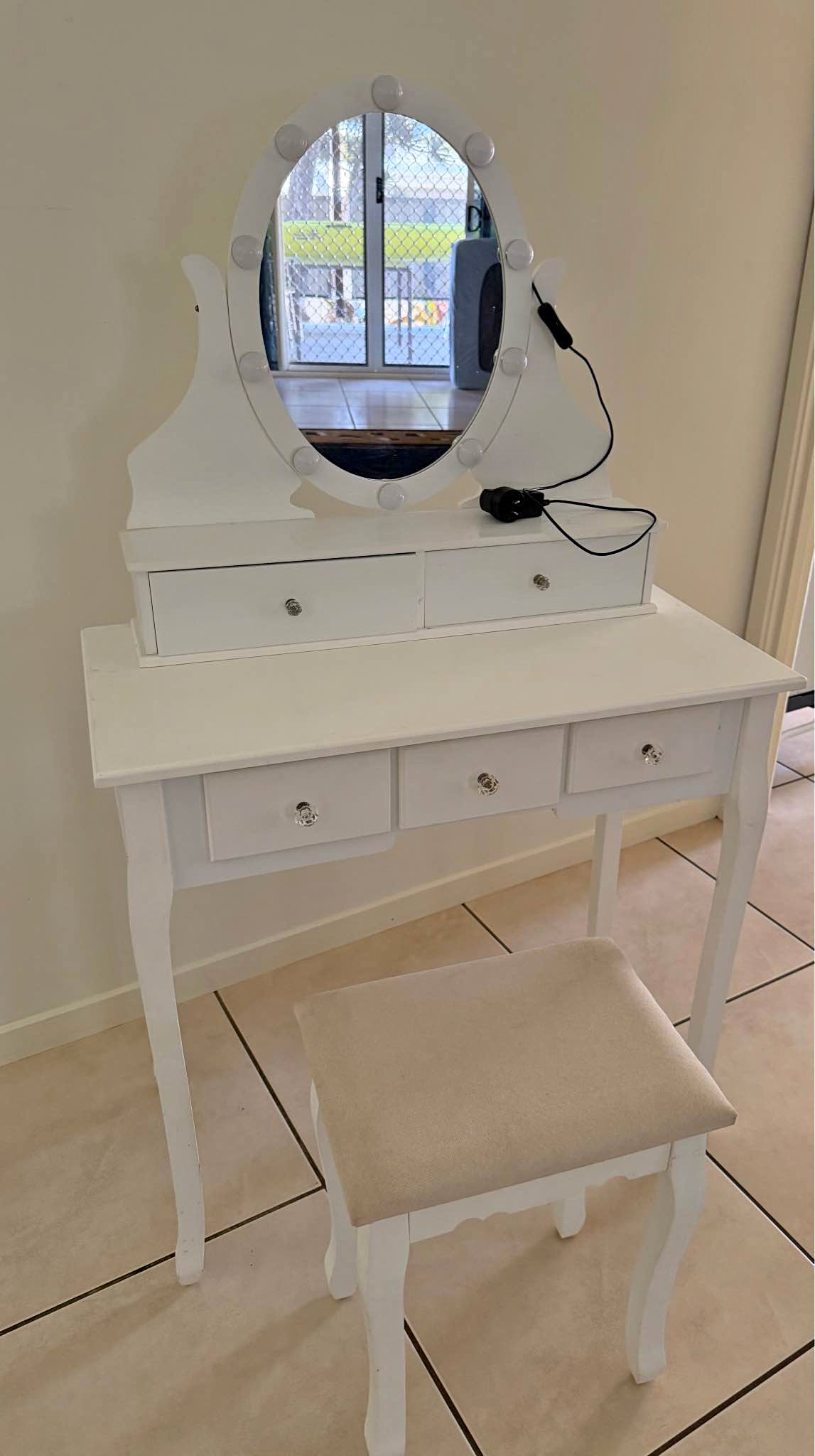 dressing table gold coast tables & make-up tables for sale in Coast, Queensland Paisley
