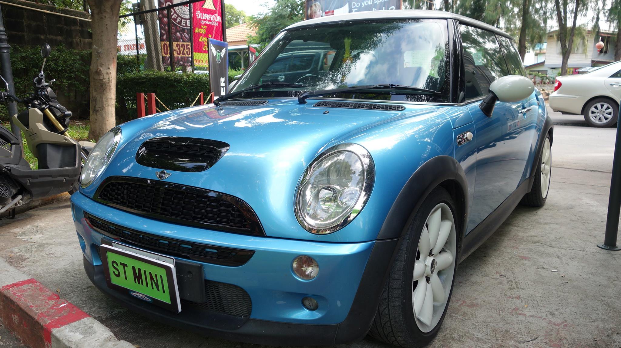 ST MINI - Hatchback (R53) สกูปจมูกเดิมติดรถปลิวหายไป... | Facebook