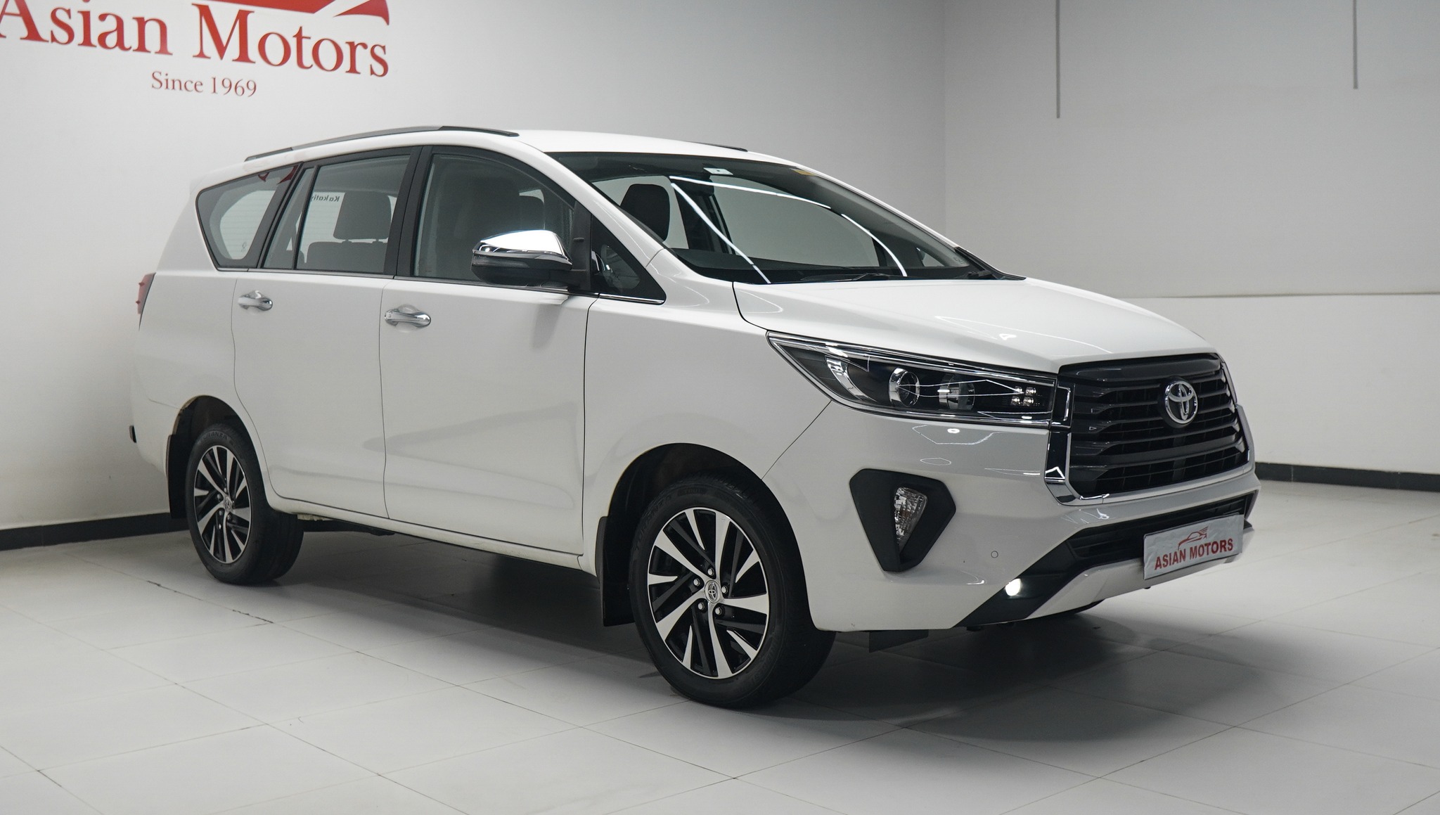 Toyota Innova Crysta Details ▫️Innova Crysta 2.4Z 7S