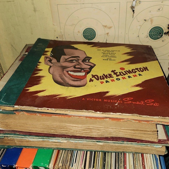 Marc's Unique Antiques | Floral Park NY