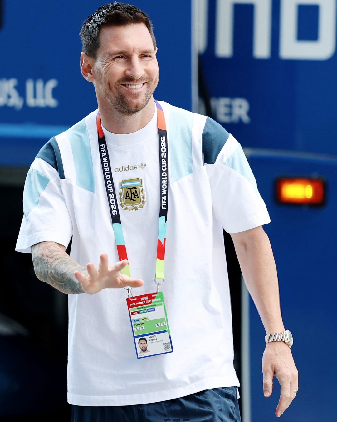 FIFA World Cup 26 ブレスレット イメージMessi Leo Messi has arrived for the game against Egypt! 🇦🇷⚔🇪🇬 📸: FIFA