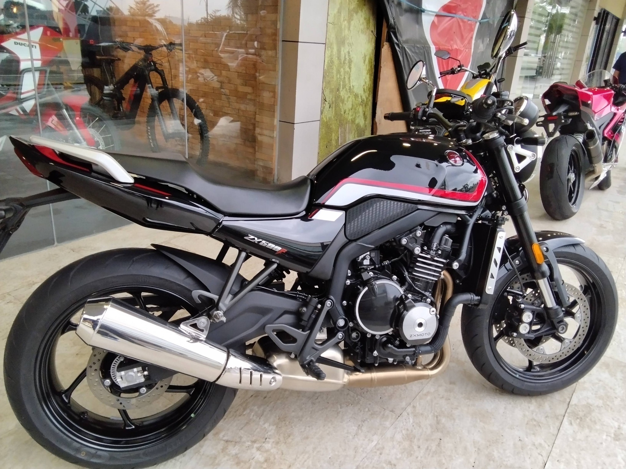 マイ ZXMOTO 500RR & 500F — Ready to Ride! 🏍️🔥 Two machines. Two