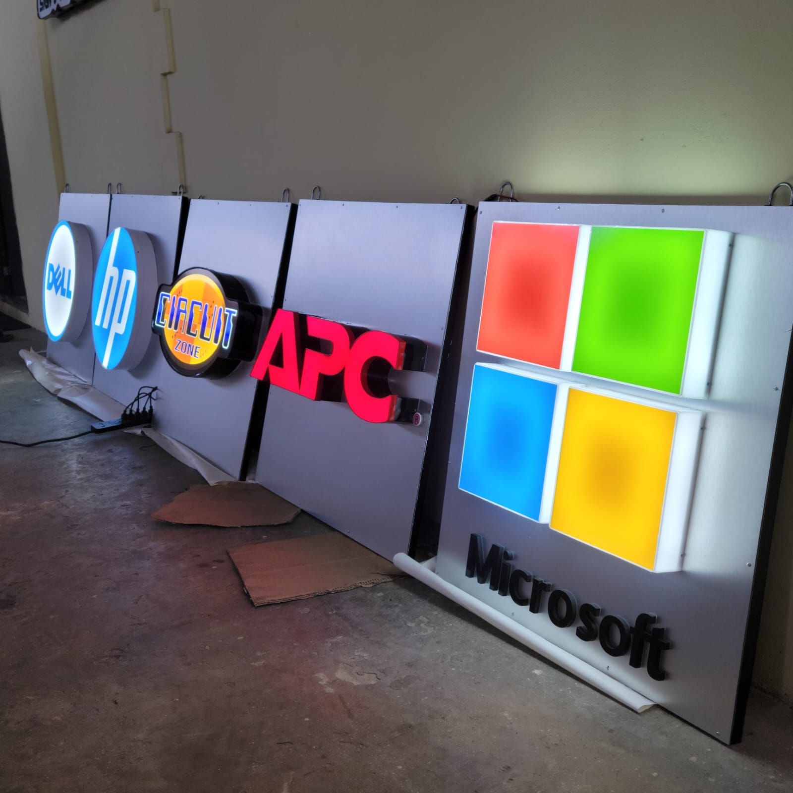 RSE Sign and Tint Studio Ltd | Montrose