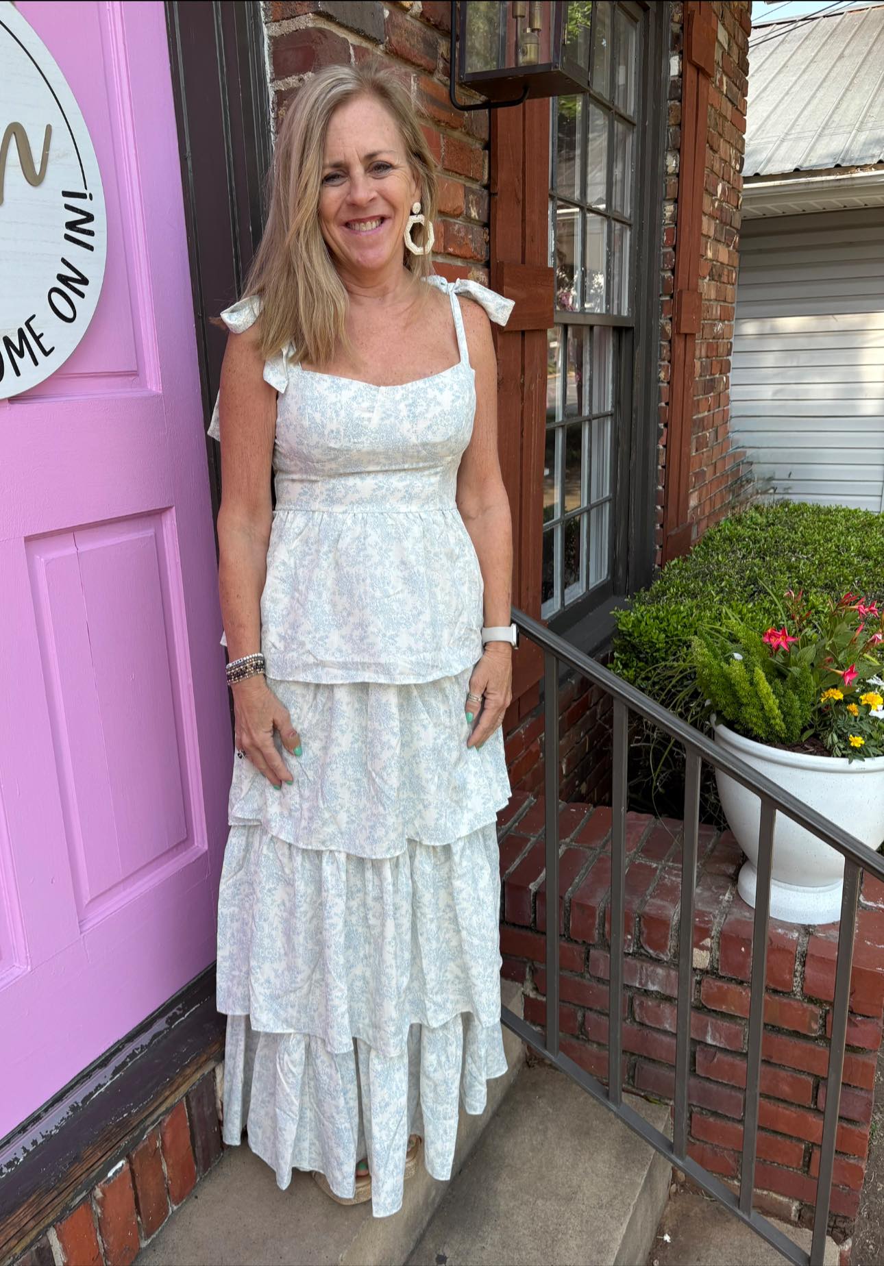 What designer made Harper's dress in White Lotus season 2 episode 3?