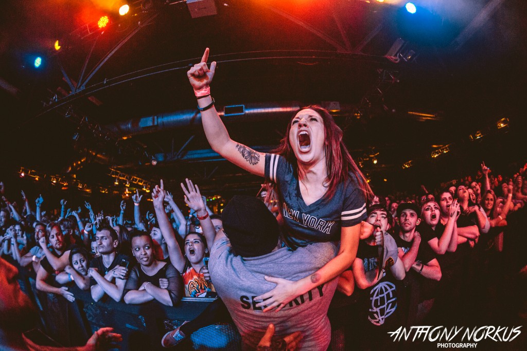 A Day To Remember & Yellowcard at Empower Federal Credit Union ...