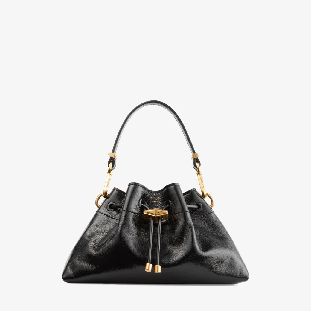 JIMMY CHOO - ジミー チュウ (@JimmyChoo.jp) • Facebook