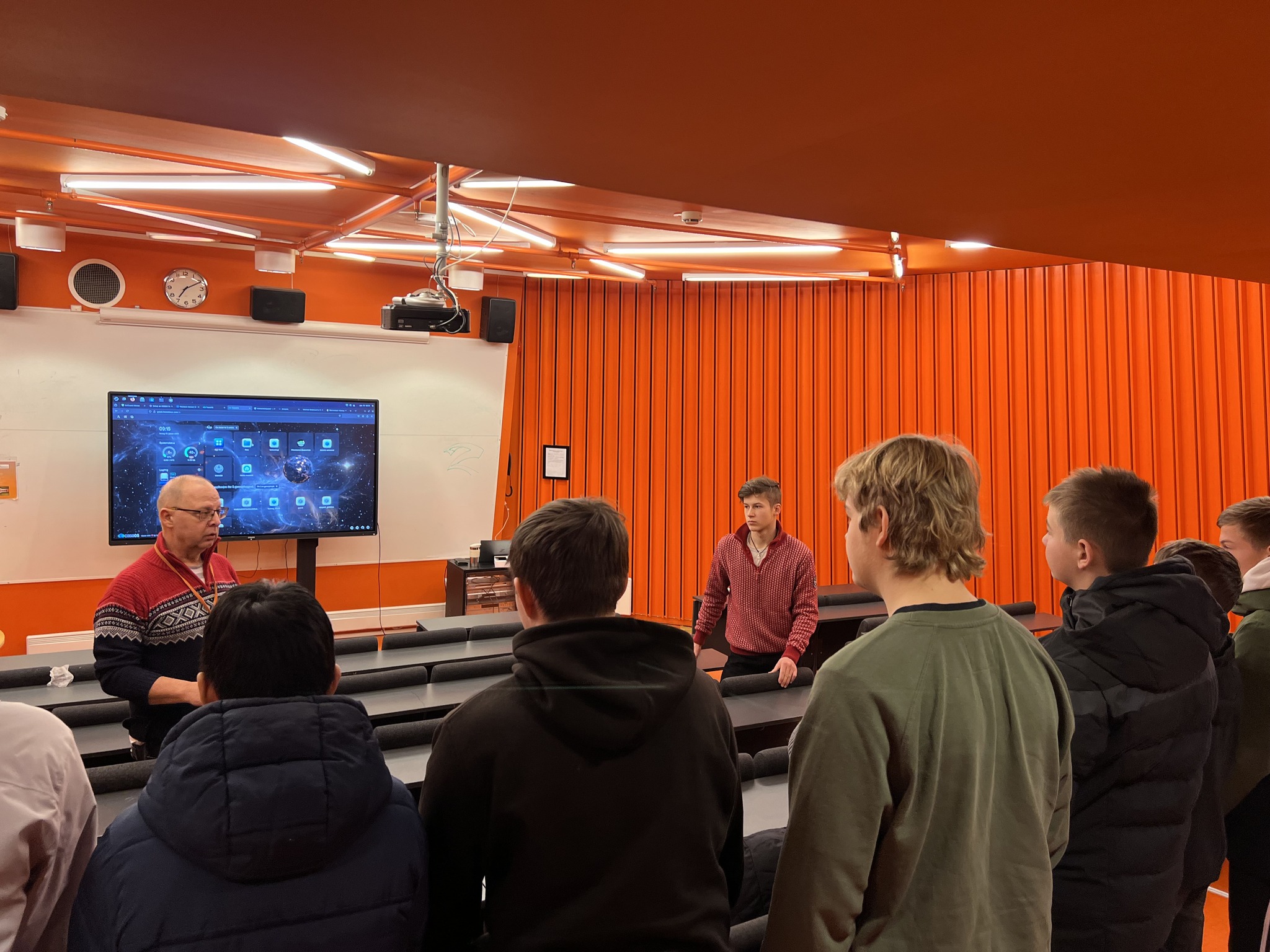 Medier og kommunikasjon - Nannestad videregående skole | Nannestad