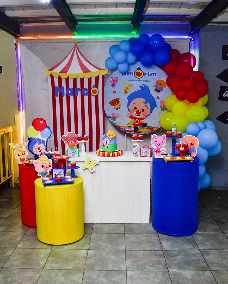 Kech Deco - 🔵🔴🟡 Decoración Plim Plim 🔴🟡🔵 Pasteleria... | Facebook