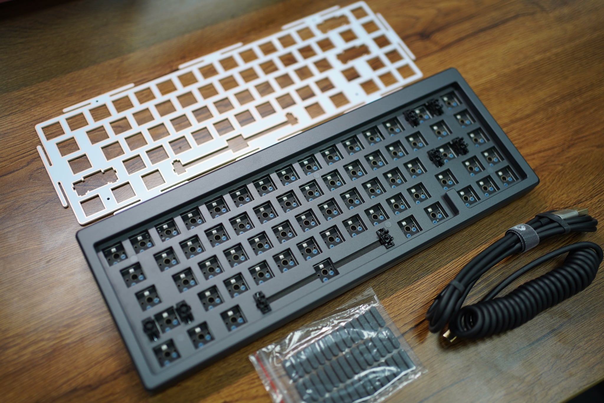 Rotobox PH - Akko's MOD005 (67% layout) will be available...