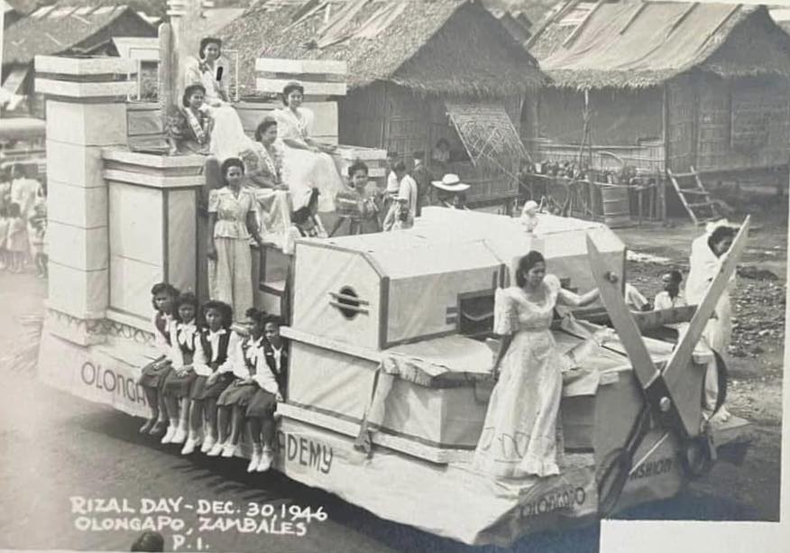 TAGA - 1946 Rizal Day in Olongapo..Olongapo Fashion Academy Float w/ Ms ...