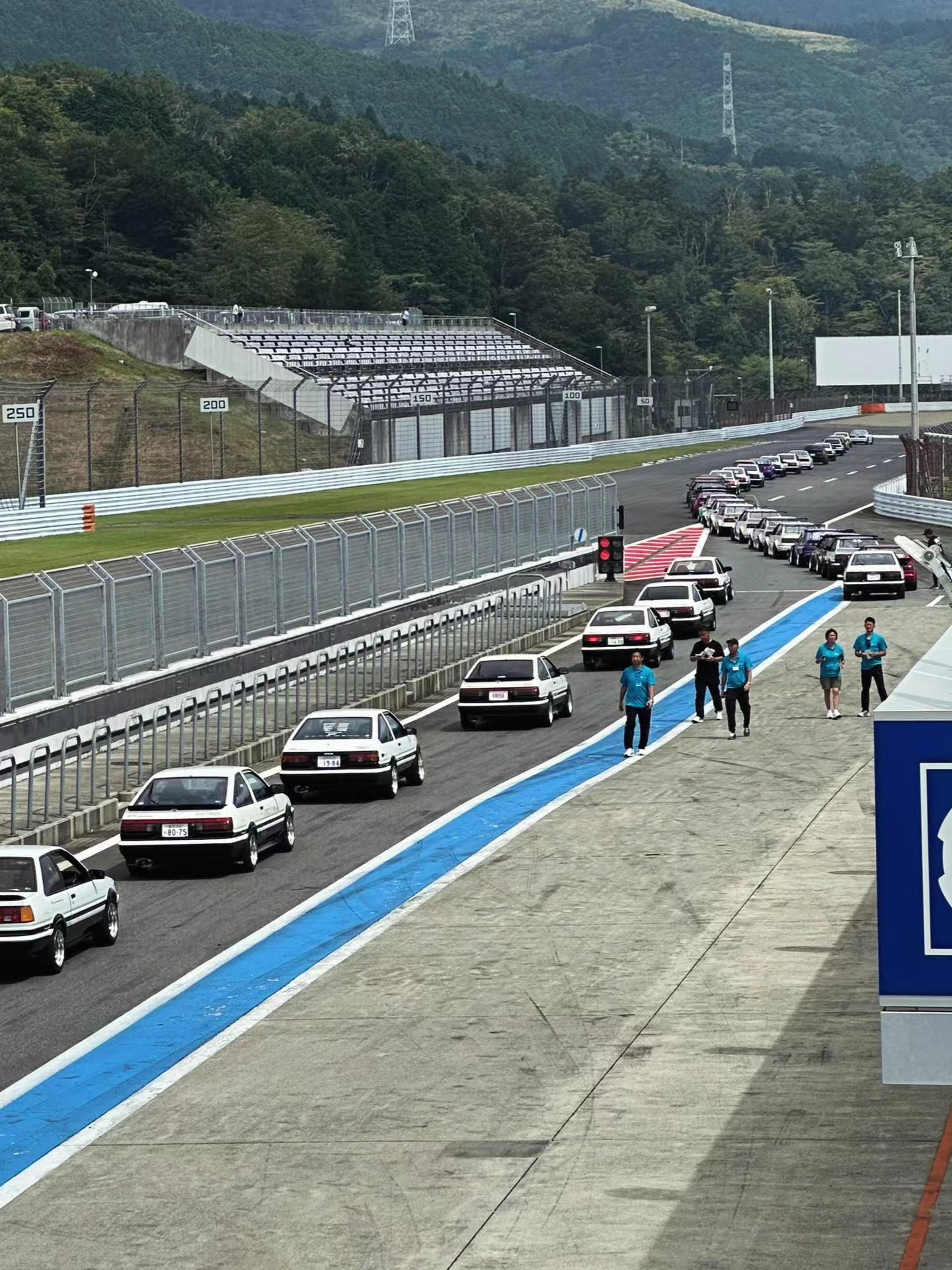 The only traffic jam you want to be in! At Fuji 86/BRZ Style with