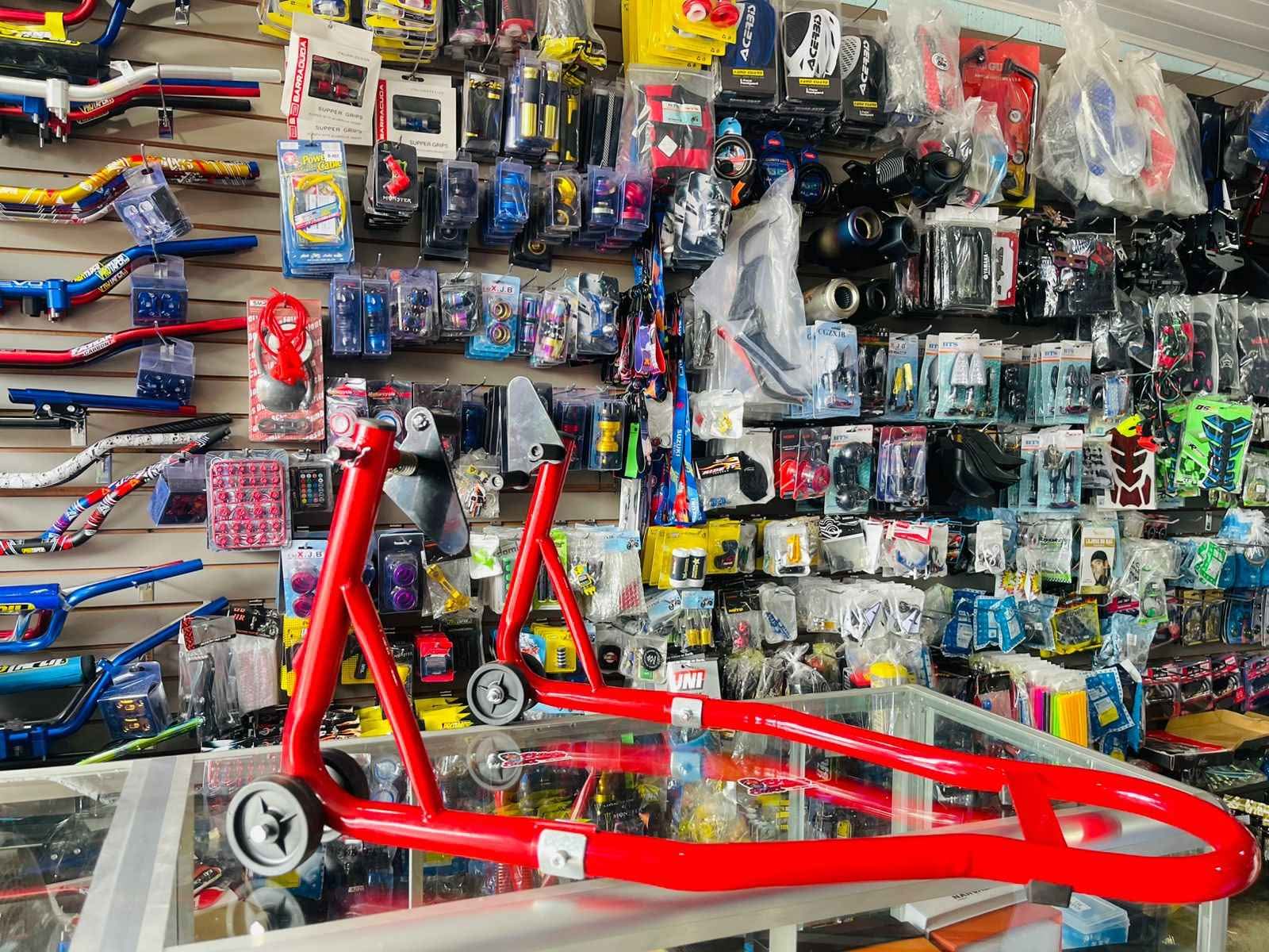 Embanque universales - Car Emblems & License Frames - Managua, Managua ...