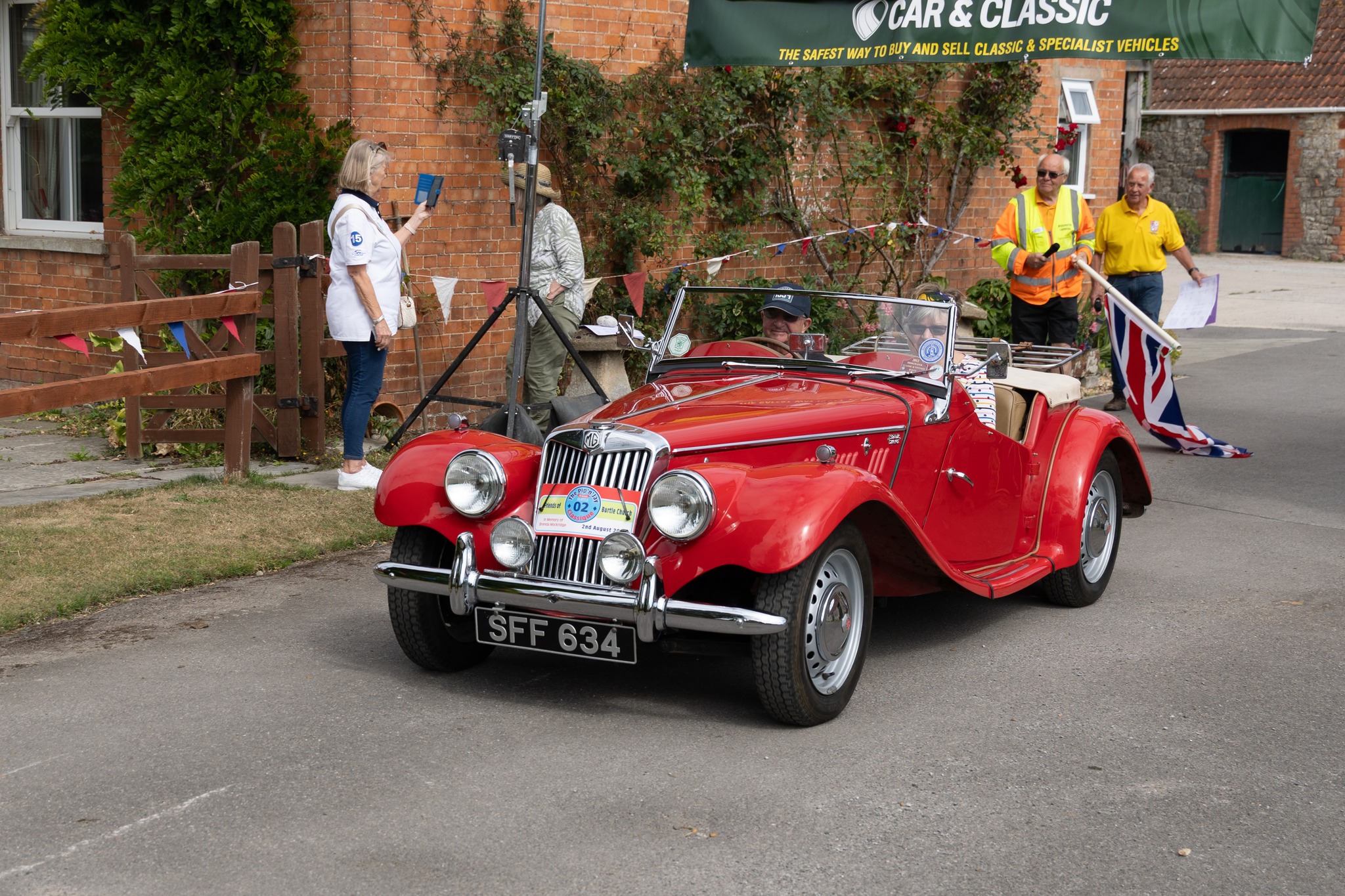 The Pip 'n' Jay Burtle Classique