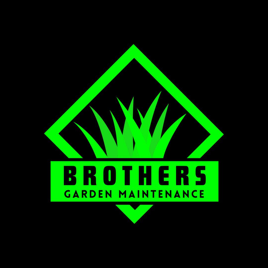 🌿 Back at the border project again this morning! 💪 We’re nearly there ...