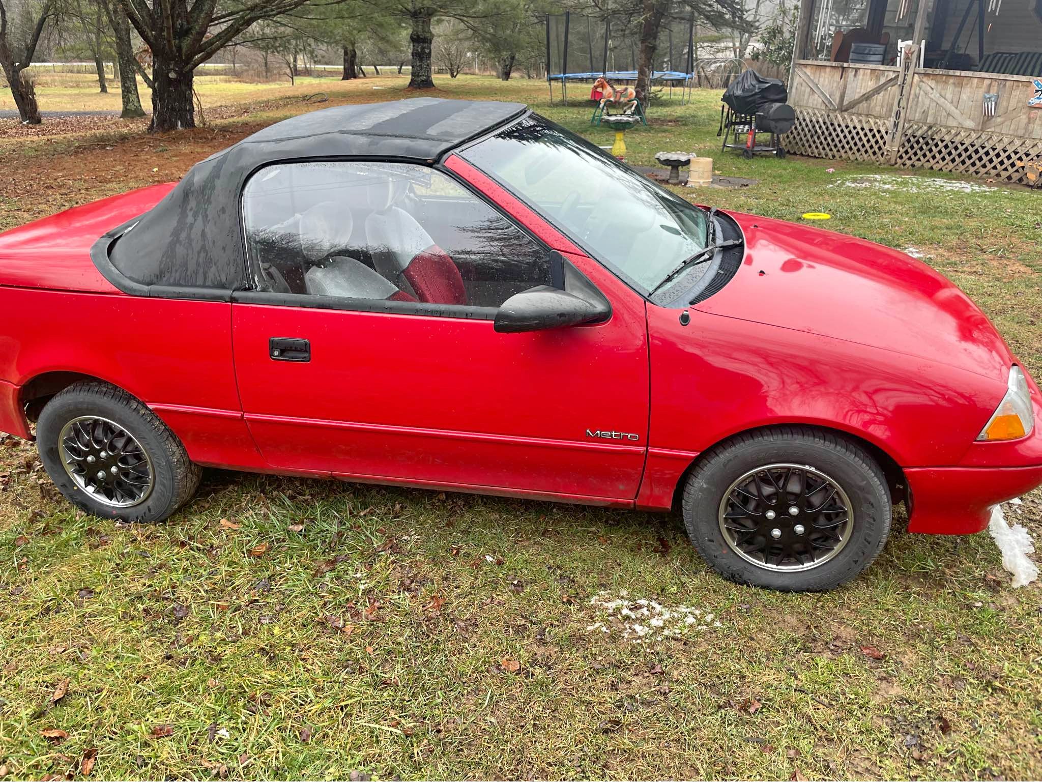 1993 Geo Metro · LSi Convertible 2D - Cars & Trucks - Monterey
