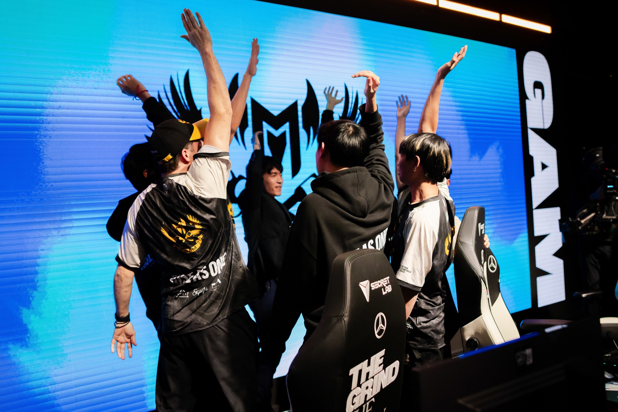 LOL Esports - #Worlds2023: GAM eliminate TL, WBG eliminate...