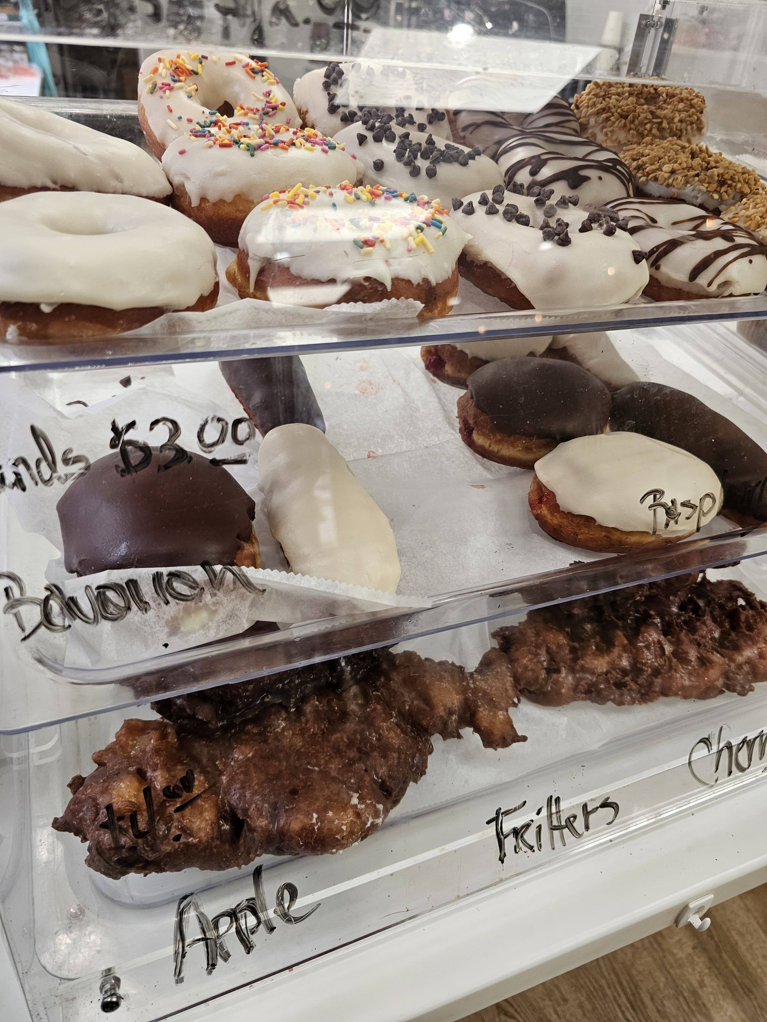 Hanby Bread Co. introduces fall treats and pumpkin spice latte