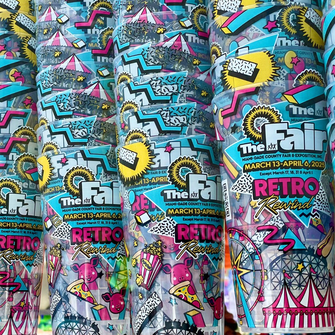 Souvenir Cups But Retro 😎⚡️ Our awesome souvenir cups are