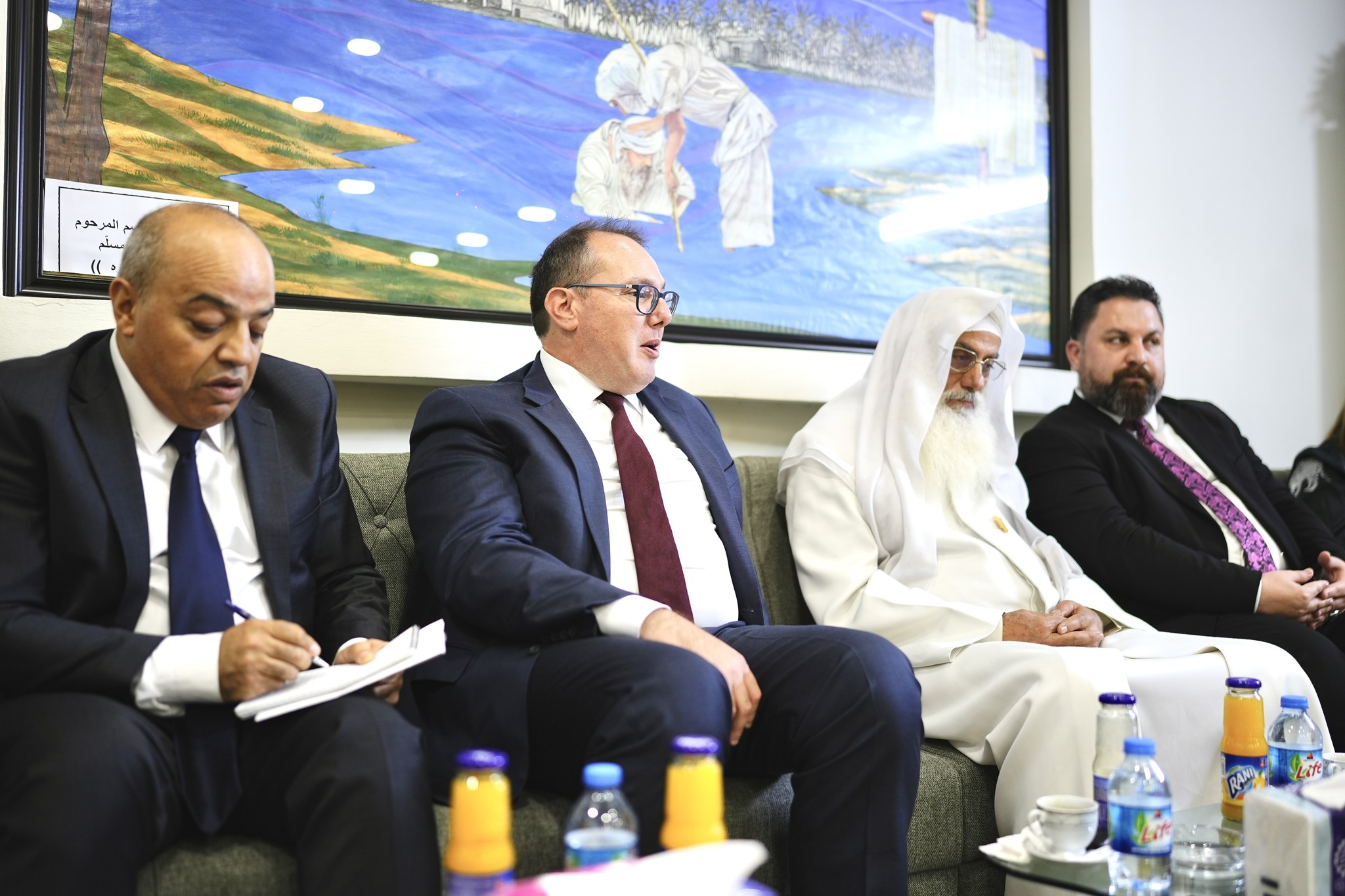 U.S. Consulate General Erbil - هه‌ینیه‌كی خۆش بۆ هه‌مووان! لەکاتێکدا ...