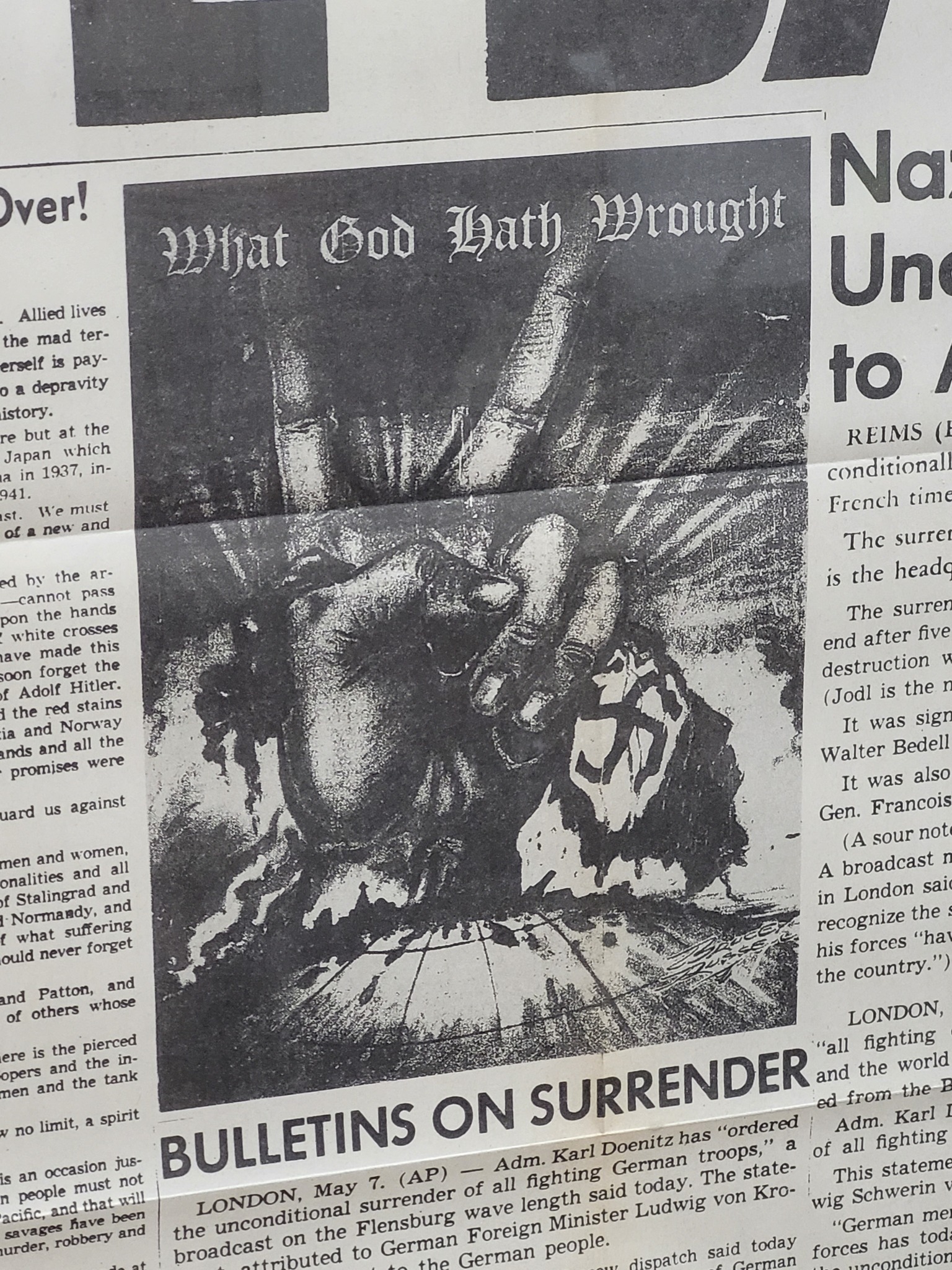 May 7, 1945 Los Angeles Times V-E DAY! Vintage framed newspaper