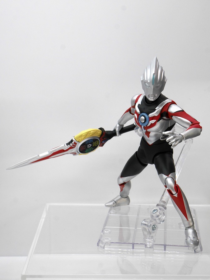 📢11月30日（土）発売❕ 「S.H.Figuarts ウルトラマンオーブ オーブ
