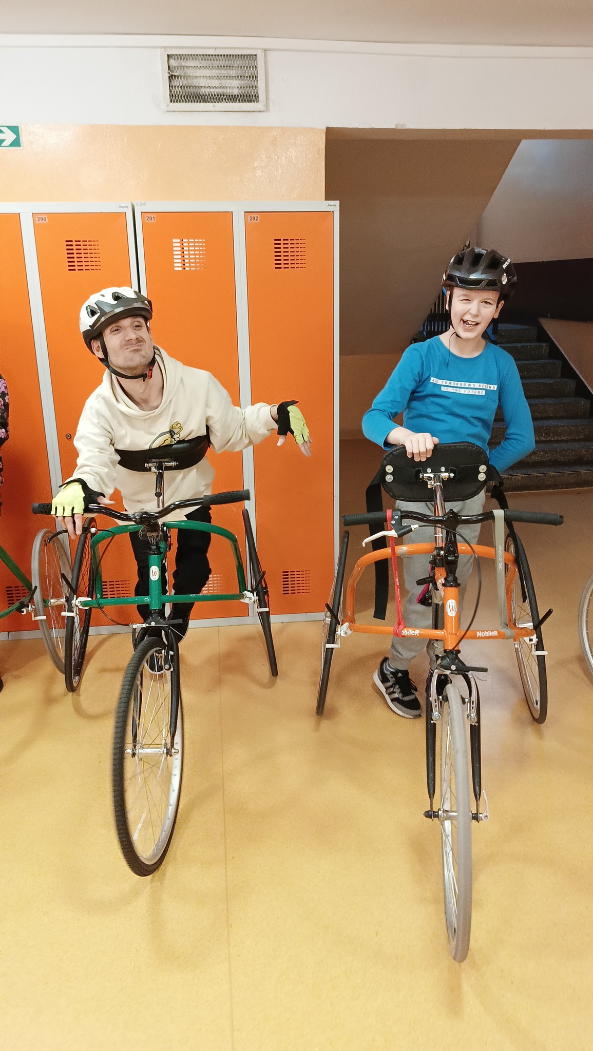 Frame Running Poland