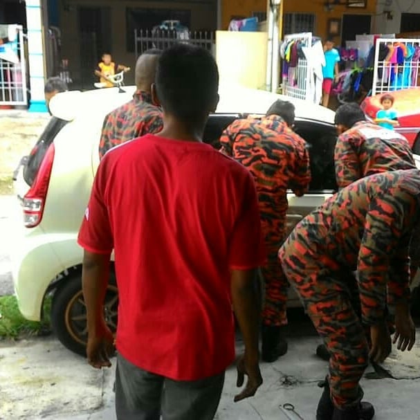 Pintu Kereta Balai Bomba Dan Penyelamat Batu Pahat Facebook