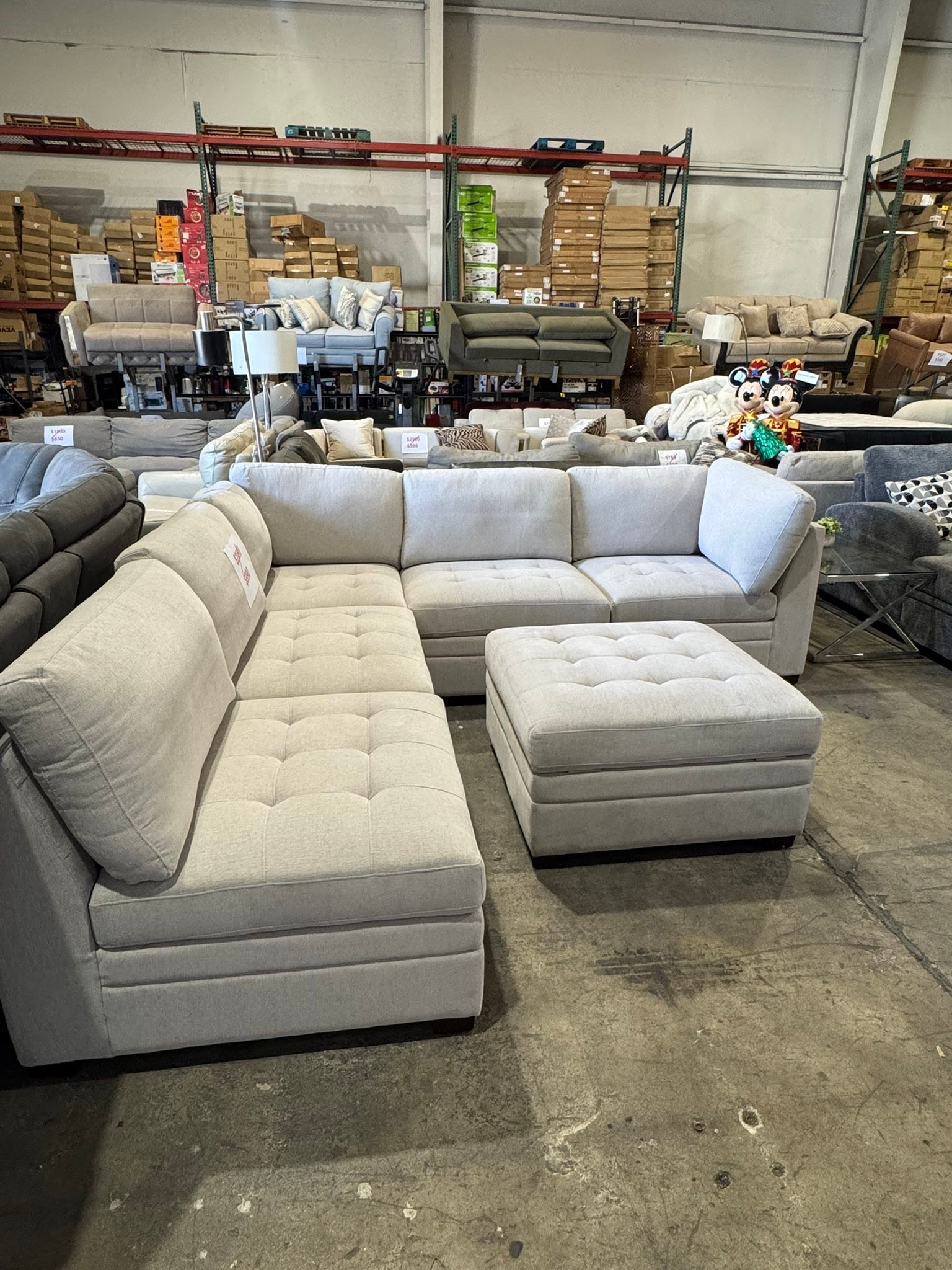 Thomasville Tisdale Modular Sectional 6-piece Beige with Storage