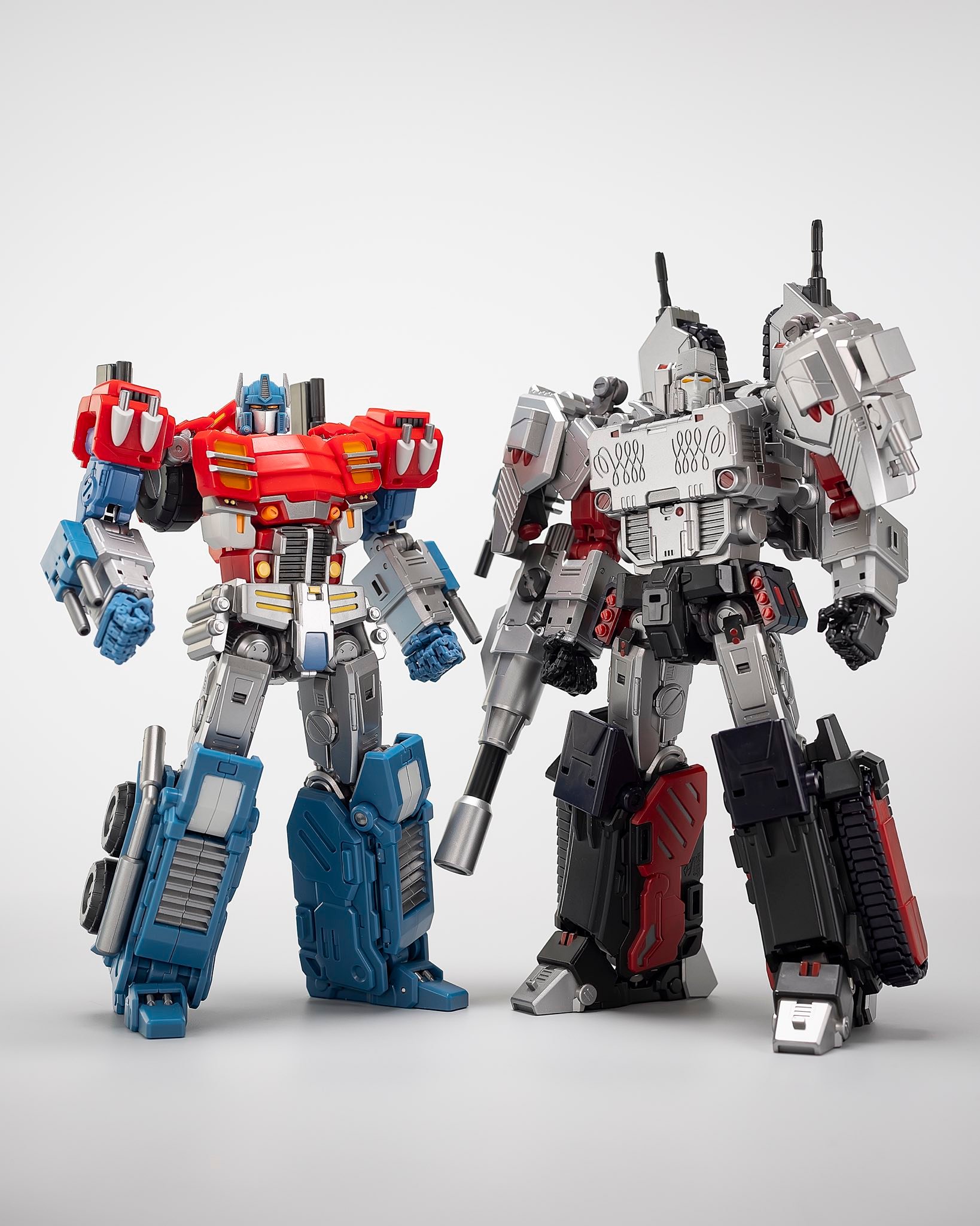 The awesome new MMC R-53 Tyrantron Rise is available to pre-order 