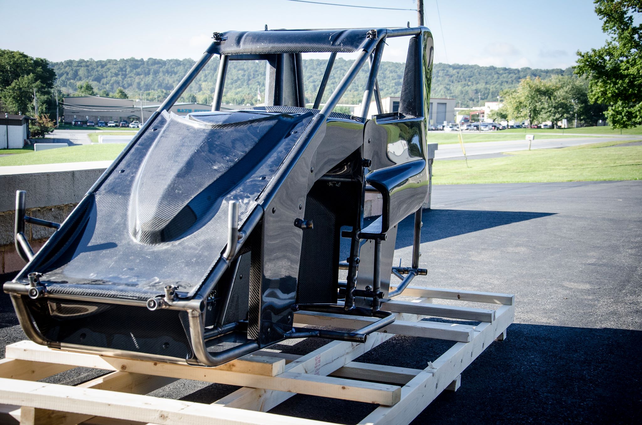 Hyper Racing - The new X7 Chassis is starting to roll out...
