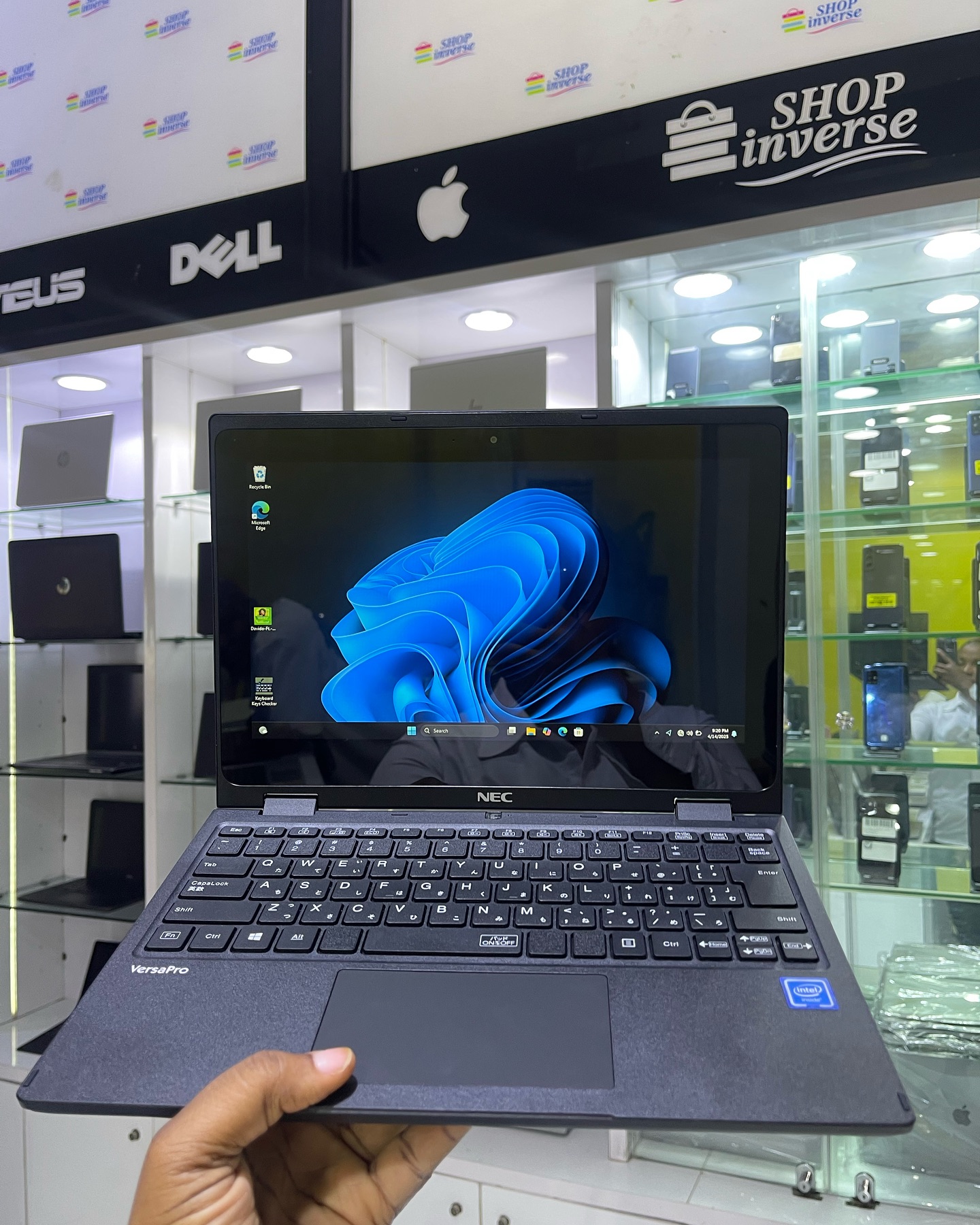 Nec VersaPro D64G9 x360 Convertible - Intel Celeron N4120 - 64GB