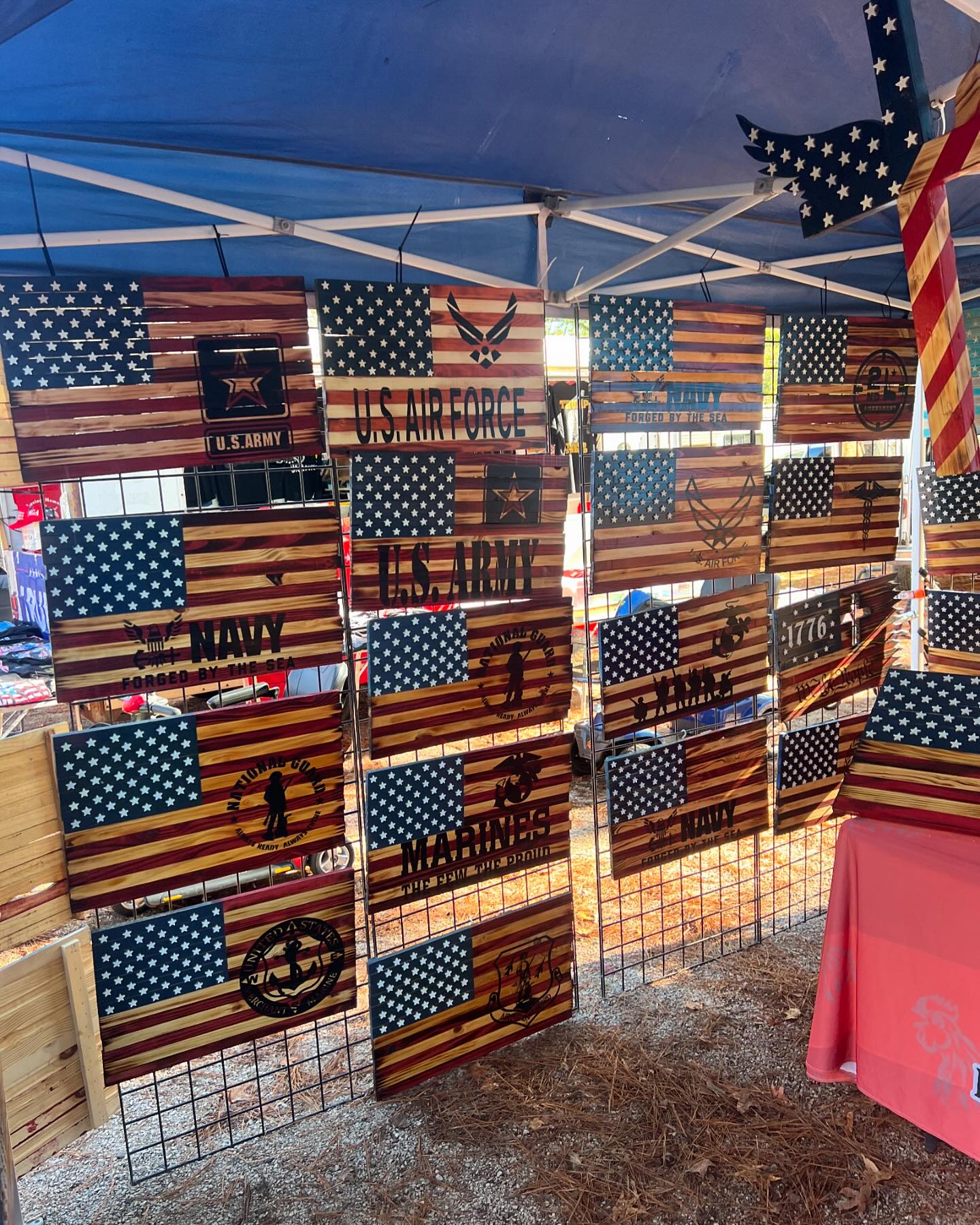 Rooster Ridge Rustic Flags