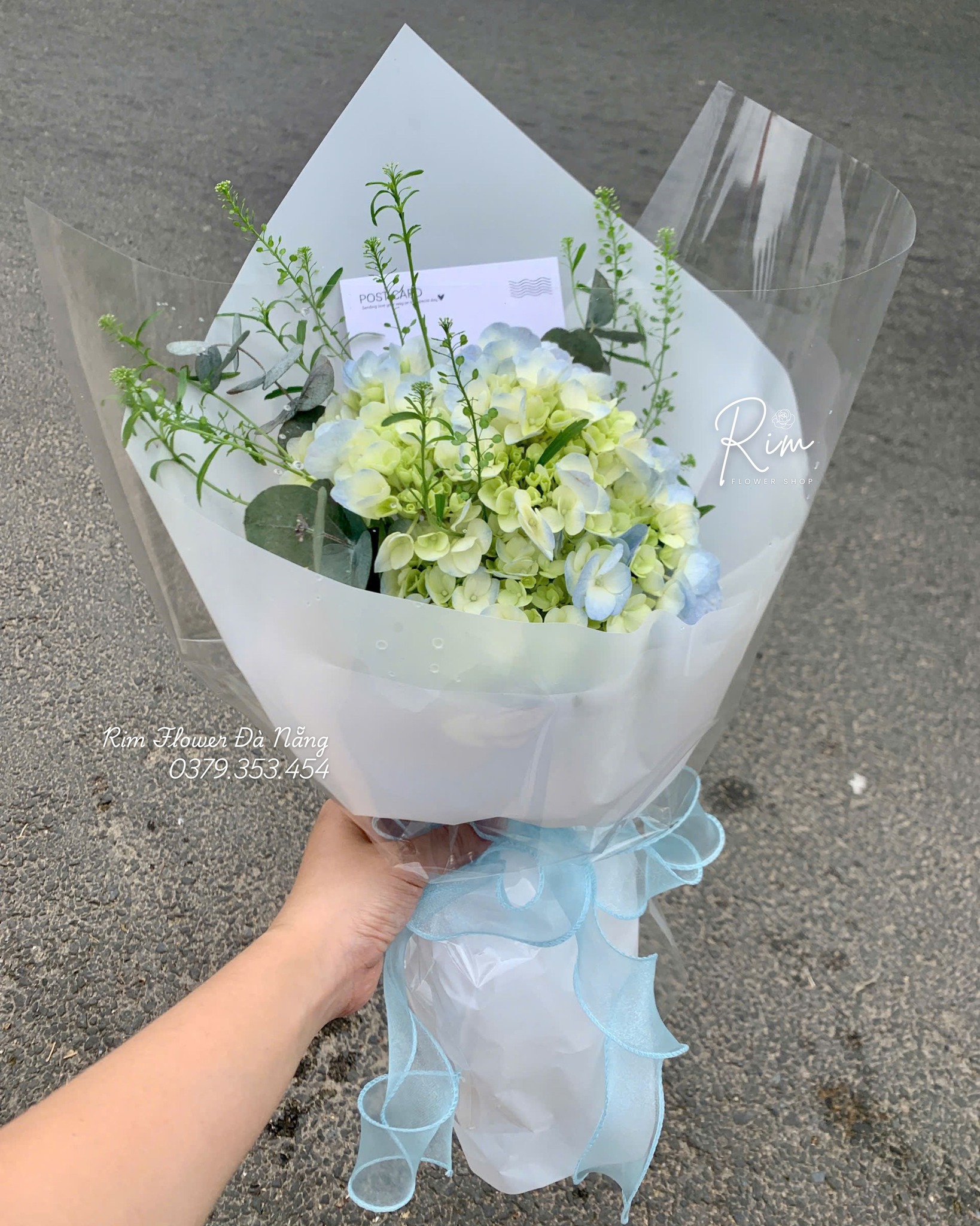Sự xinh đẹp này dành cho... - Rim Flower - Tiệm Hoa Đà Nẵng | Facebook