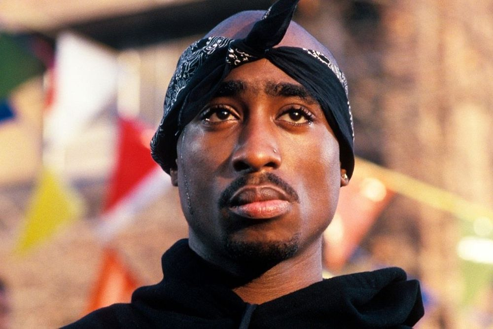 Crow - BỘ PHIM TÀI LIỆU VỀ MỐI QUAN HỆ GIỮA TUPAC VÀ MẸ CỦA ANH SẮP ...