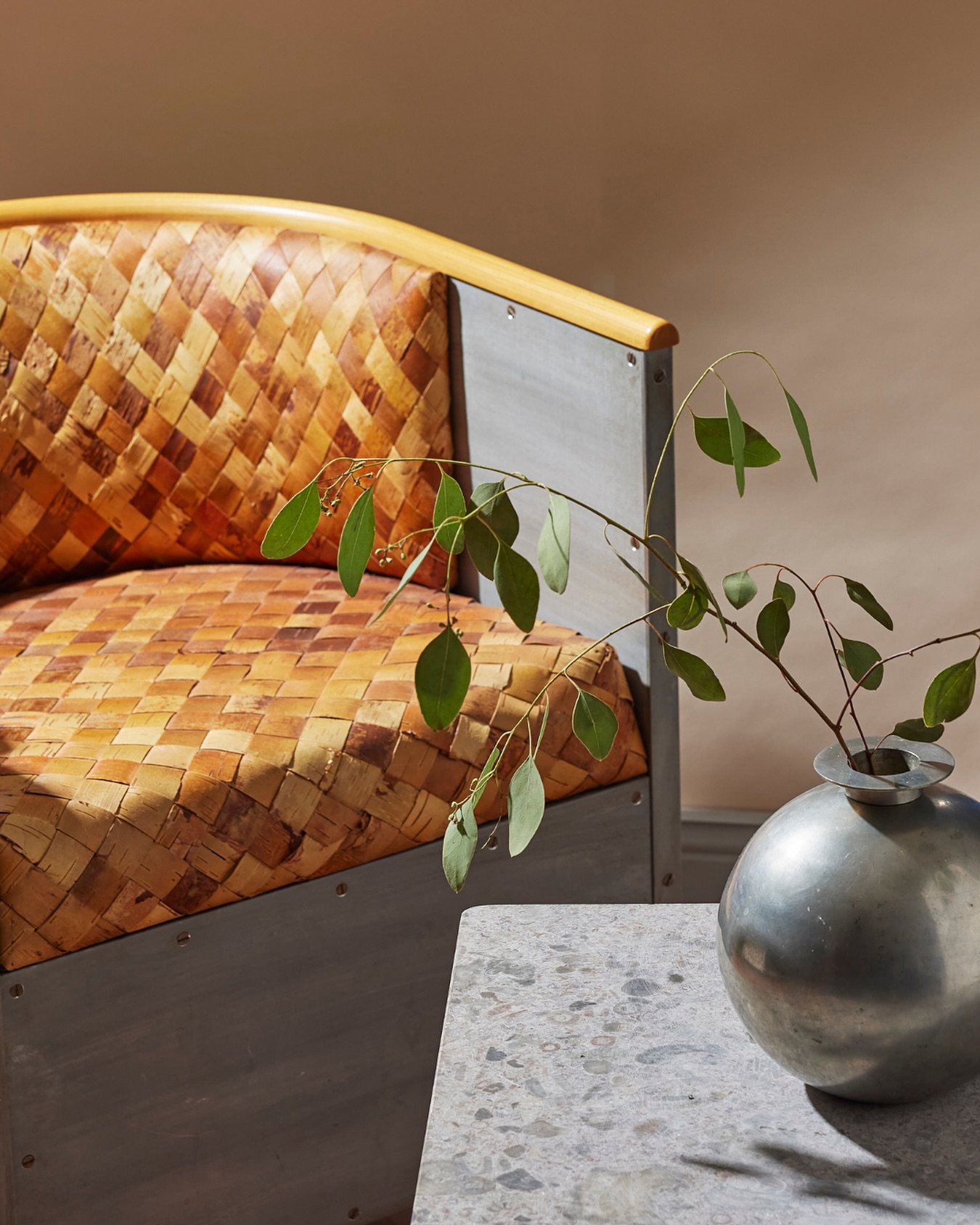 Stockholms - I The Design Collection presenterar vi flera objekt av ...