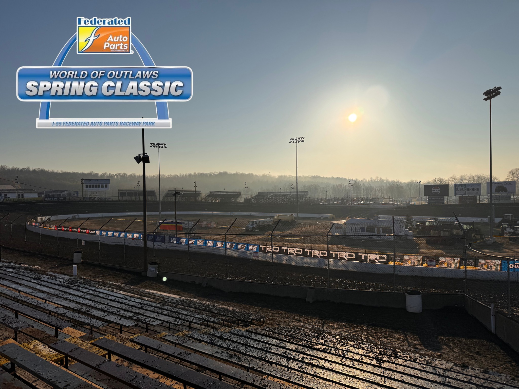 I-55 Federated Auto Parts Raceway Park - The sun is rising over I-55 ...