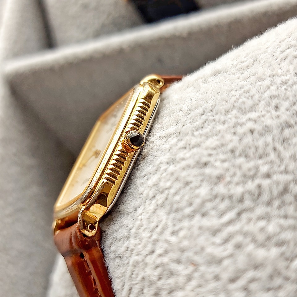 FOR SALE• Glycine Swiss Albireo Tank Watch PhP8,000 Details 