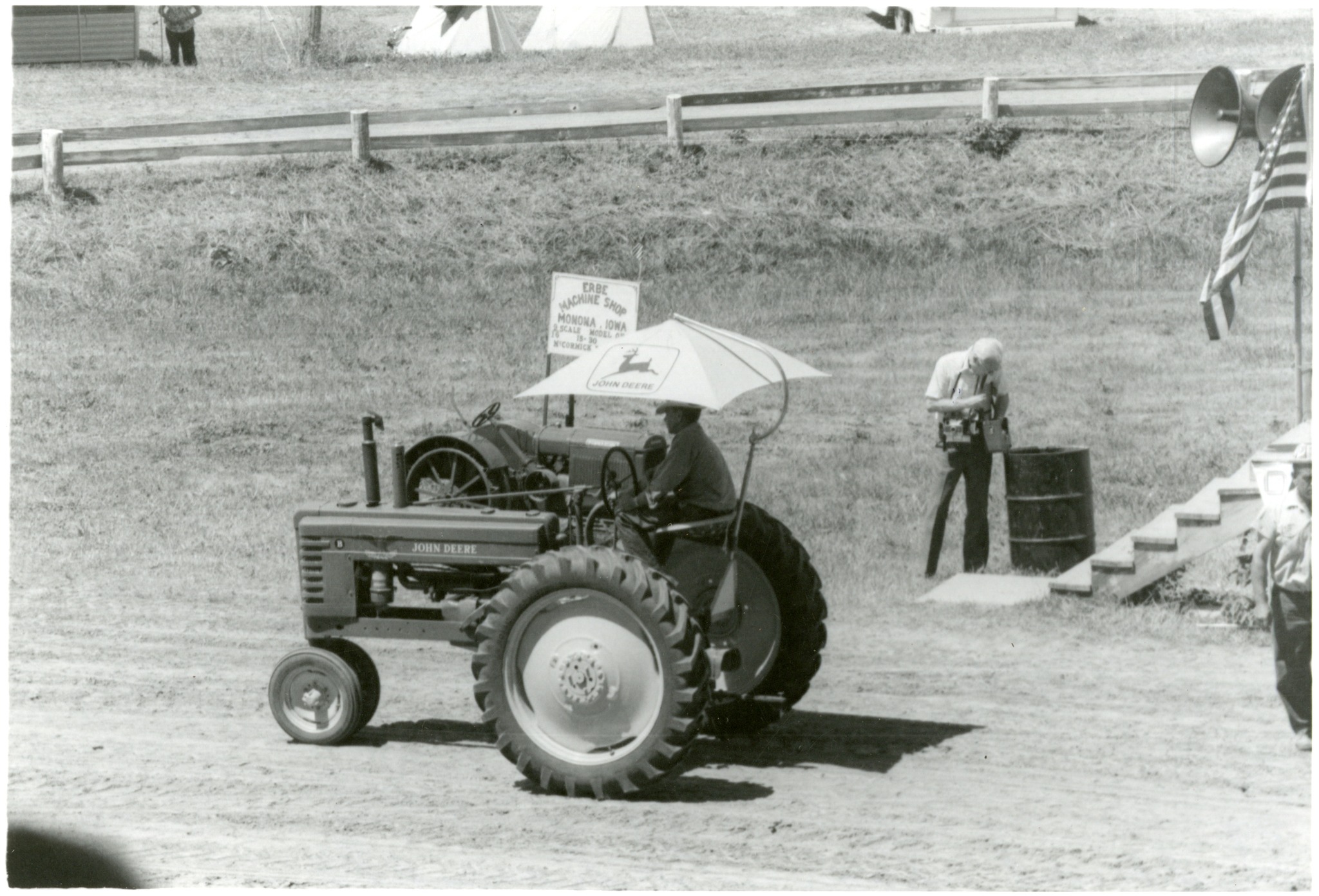 Richland - John Deere tractor at a Power Show in Boscobel, Grant County ...