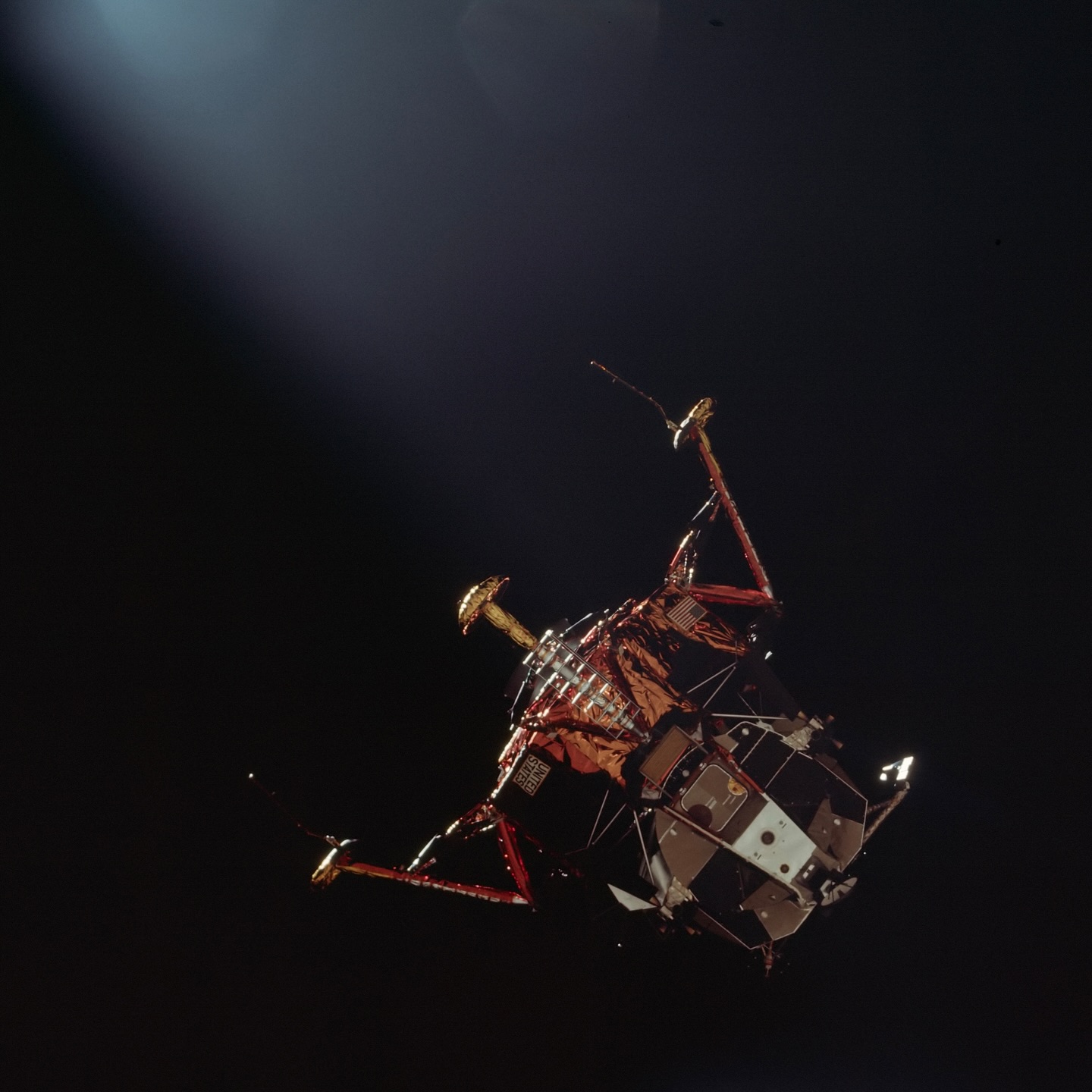 Moonpans.com - Apollo 11 LM Eagle in Lunar Orbit This photo shows the ...