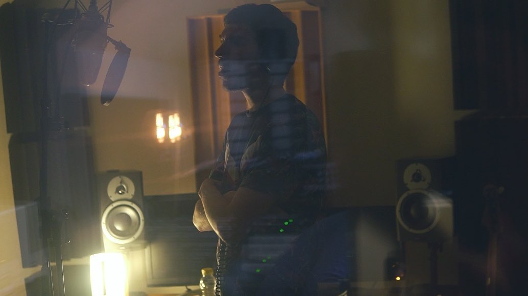 YULI - Peter aussi donne de la voix en studio ! 🗣🎤 #sing #singer # ...