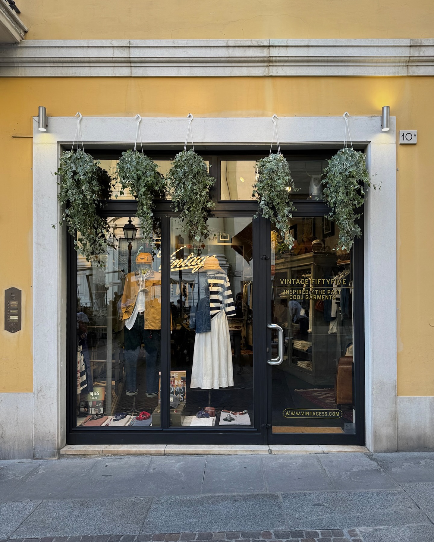 Vintage55 Brescia Officially opening today, come visit us in Corso Cavour 10 and say hello
