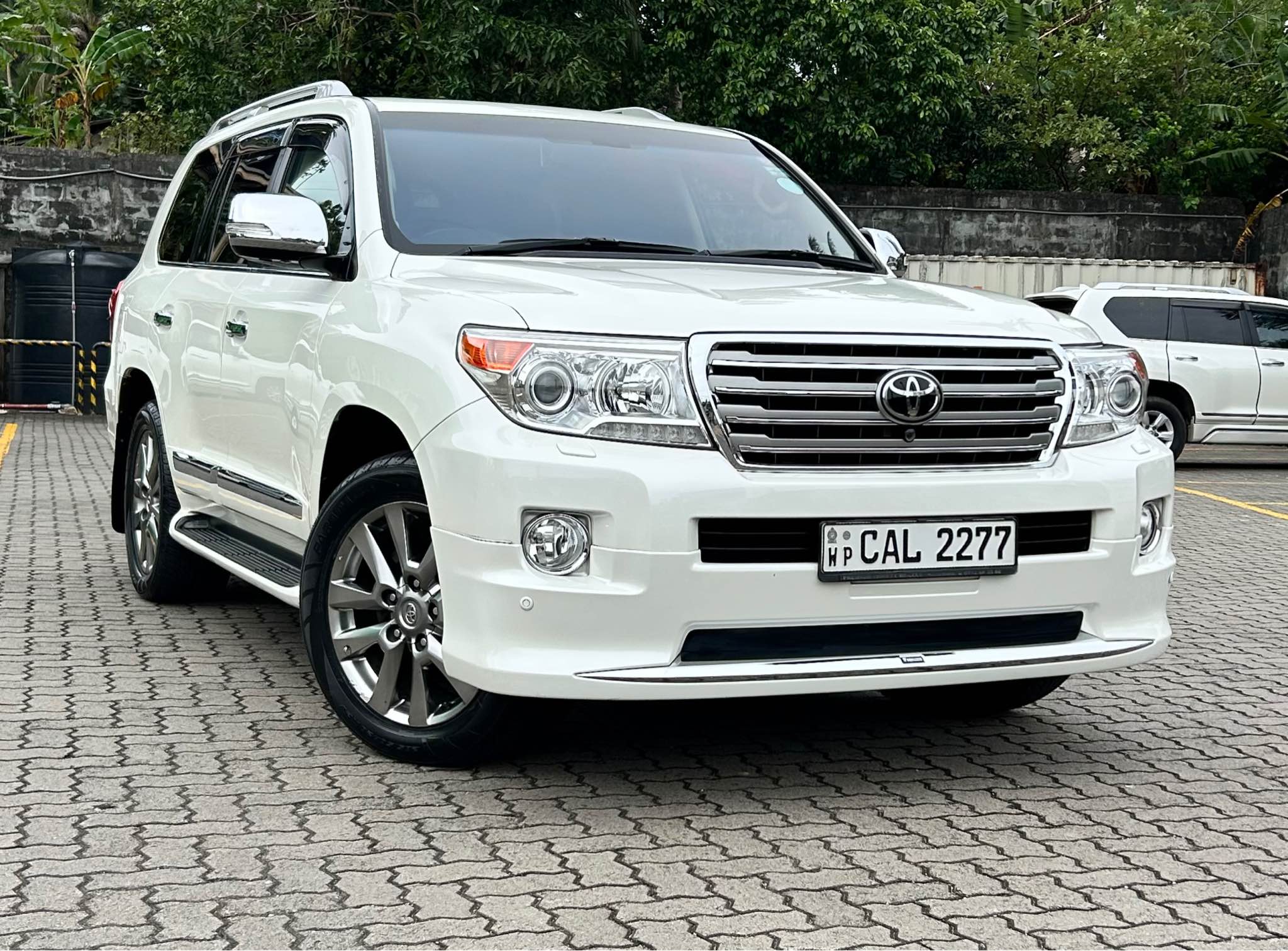 LANCRUISER ZX BRUNO CROSS -TOYOTA LANKA INSPECTION REPORT