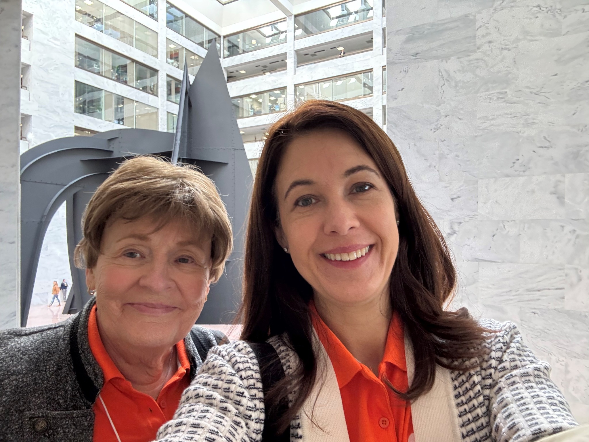 Last week, DLNW volunteers 𝐉𝐨𝐡𝐧... - Donate Life Northwest | Facebook