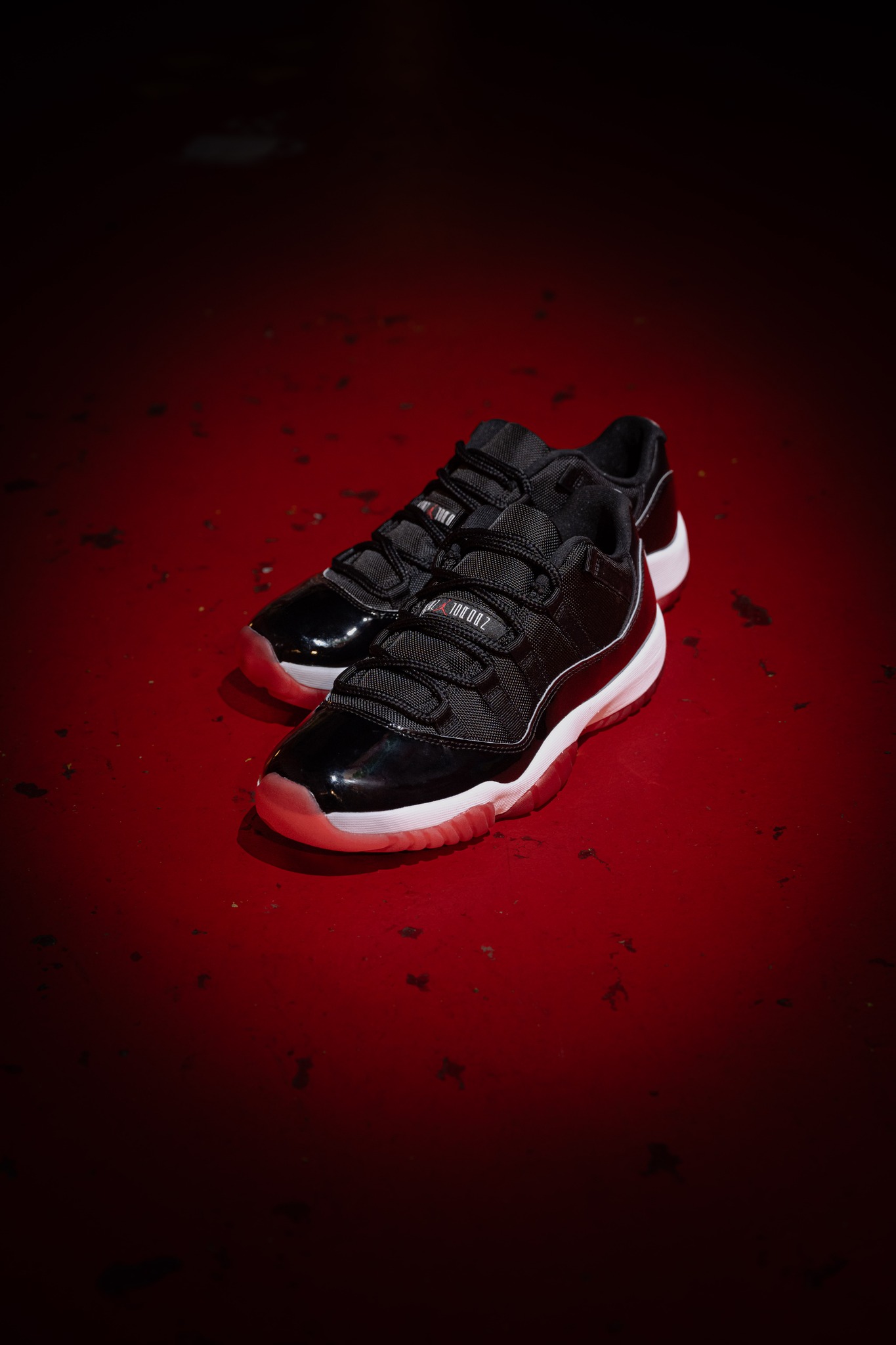 AIR JORDAN 11 RETRO LOW 