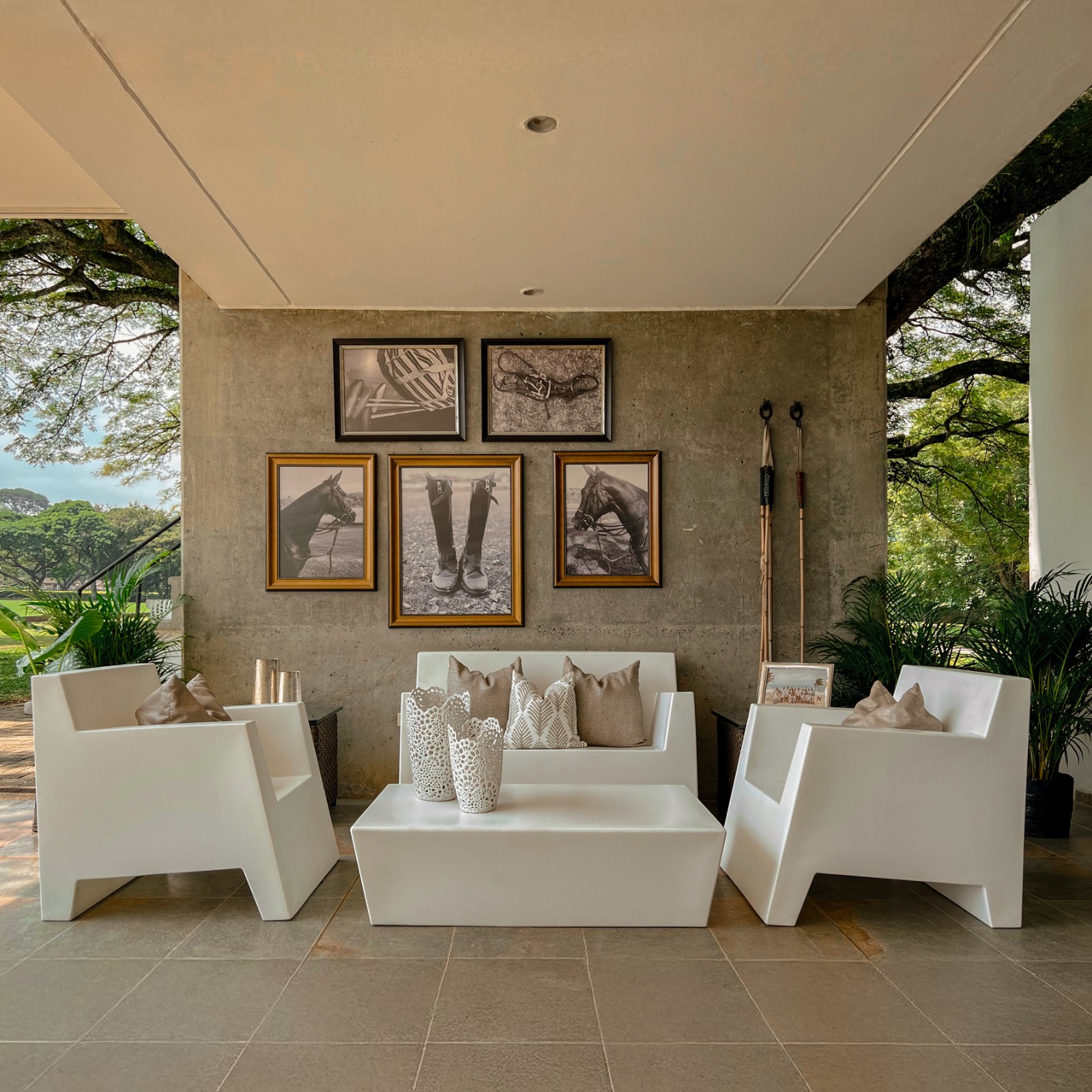Fora Design - La Sala Angolo es perfecta para compartir... | Facebook