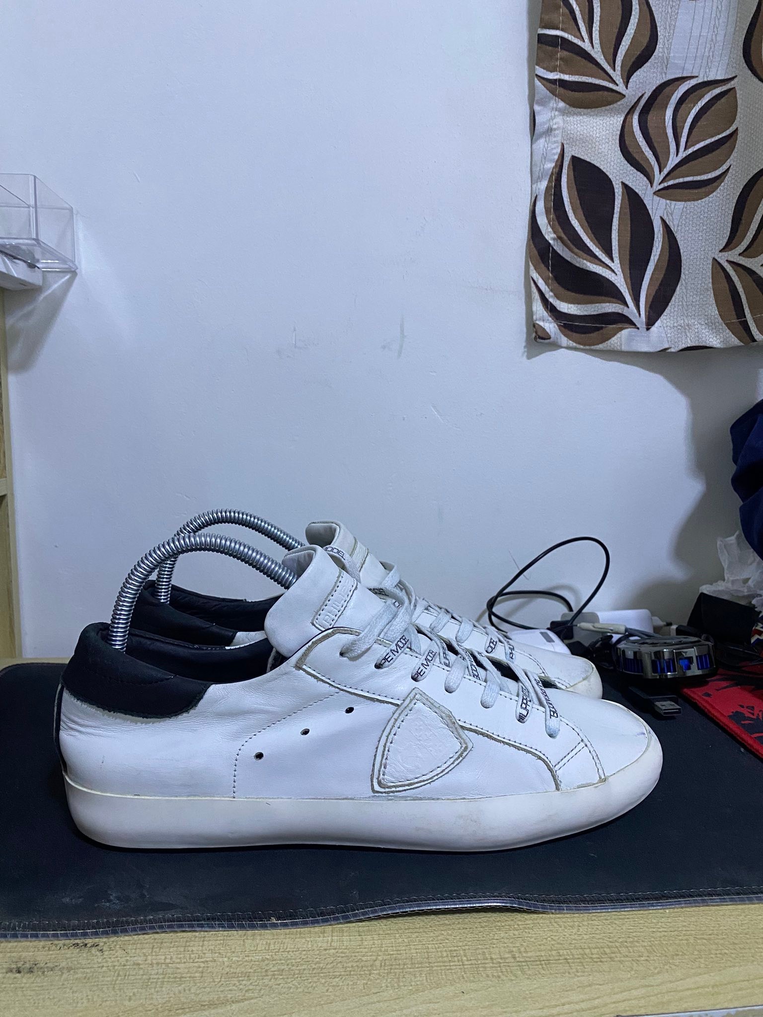 PHILIPPE MODEL PARIS SNEAKERS SIZE 42 - 27cm EXCELLENT CONDITION 